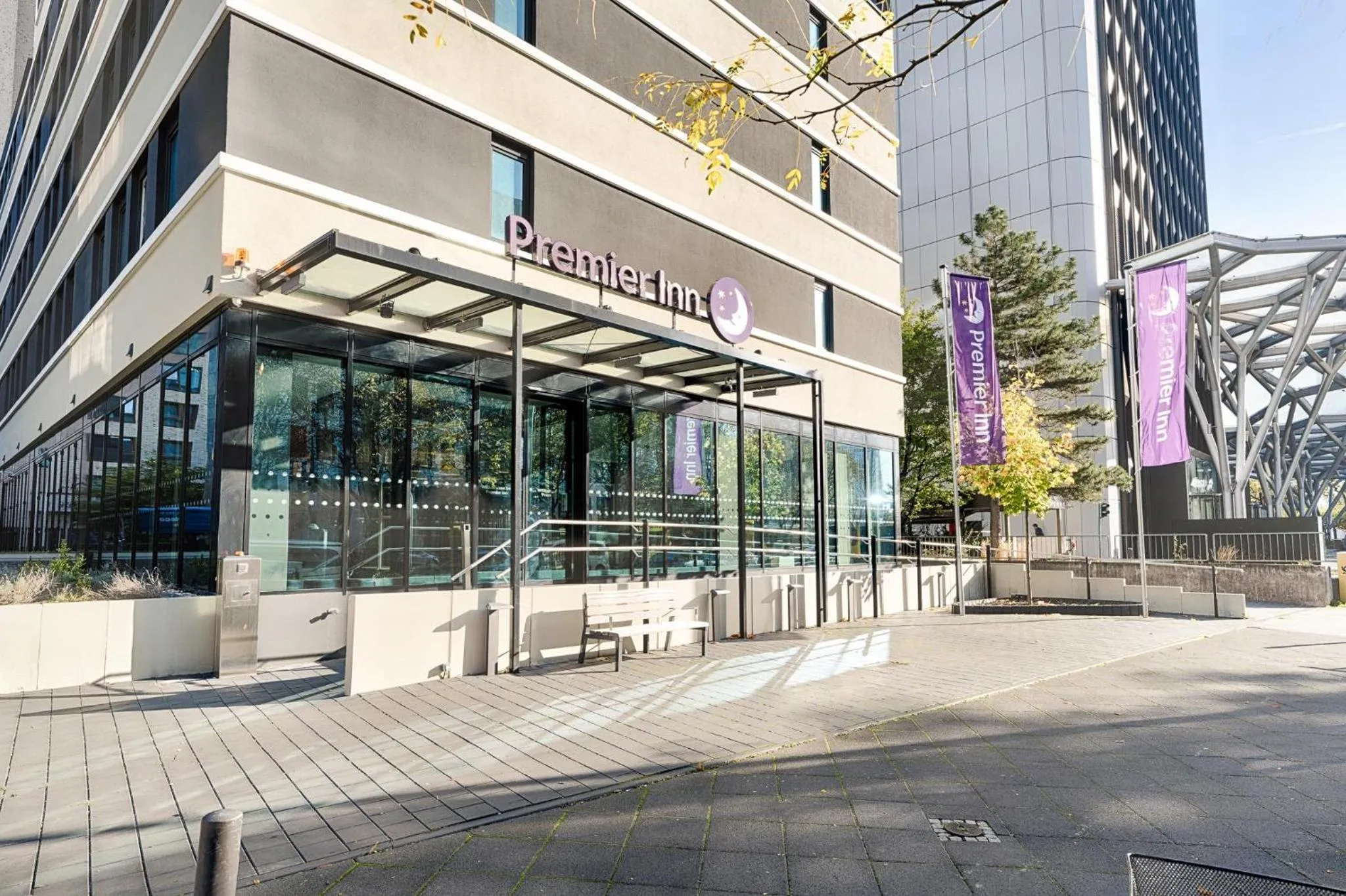Property building in Premier Inn Frankfurt Westend