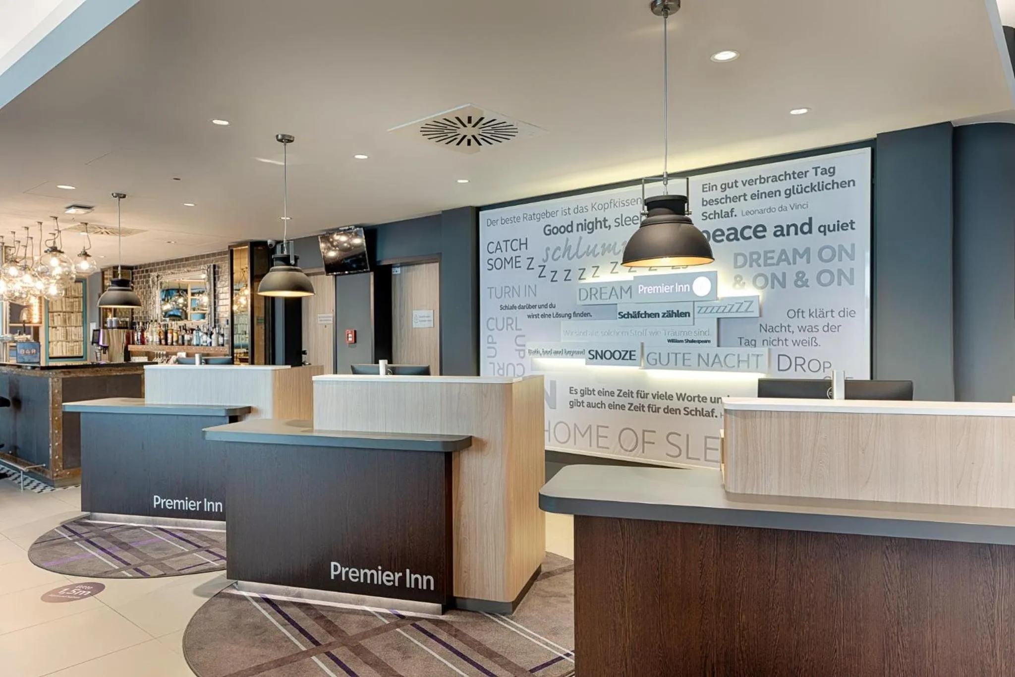 Lobby or reception in Premier Inn Frankfurt Westend