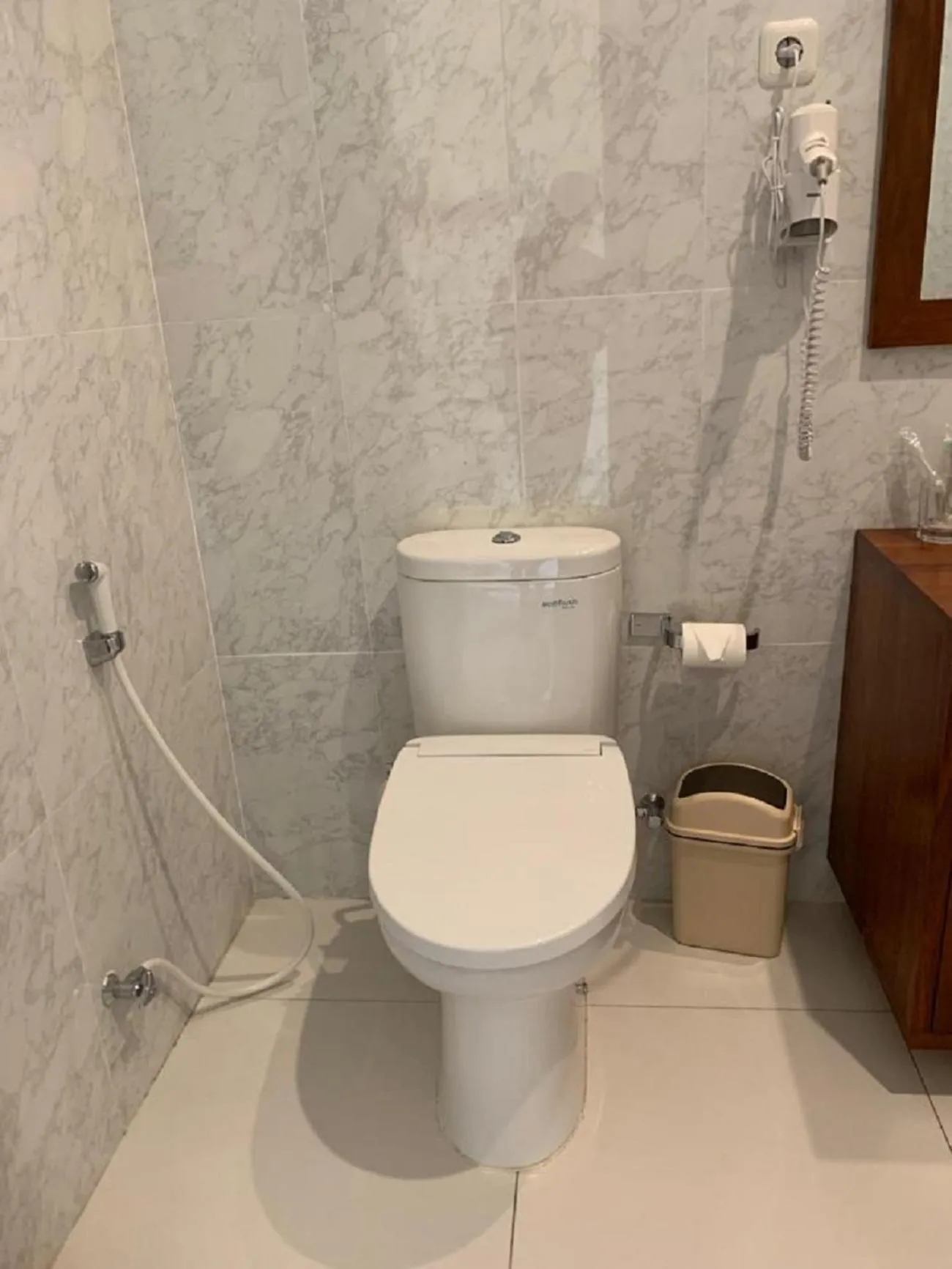 Hotel & Villa Bukit Indah Saumlaki by LeGreen