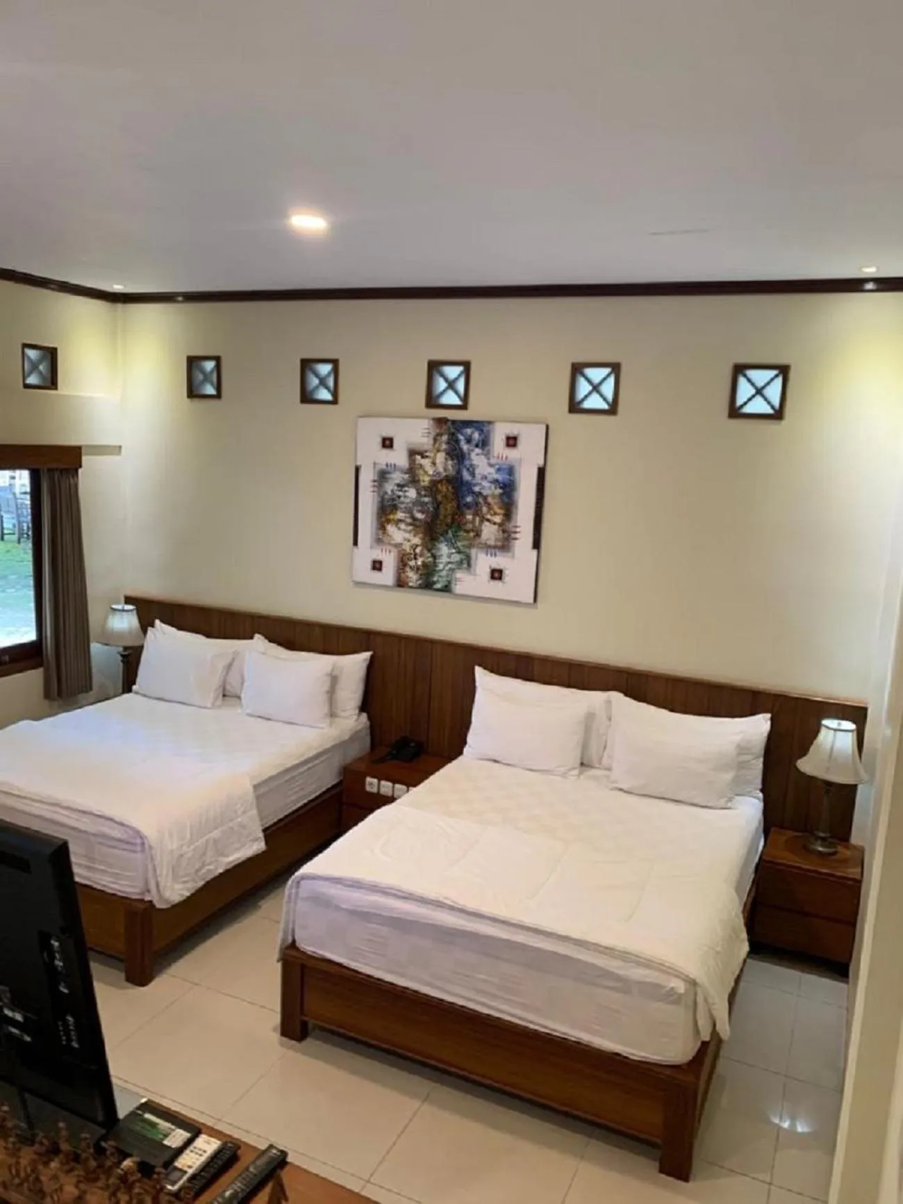 Bed in Hotel & Villa Bukit Indah Saumlaki by LeGreen