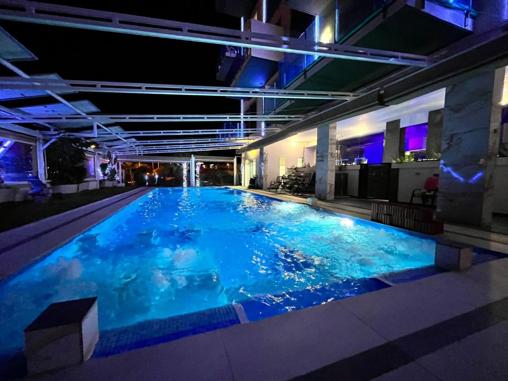 Spa and wellness centre/facilities in APARTAMENTOS OASIS DE LA CALA