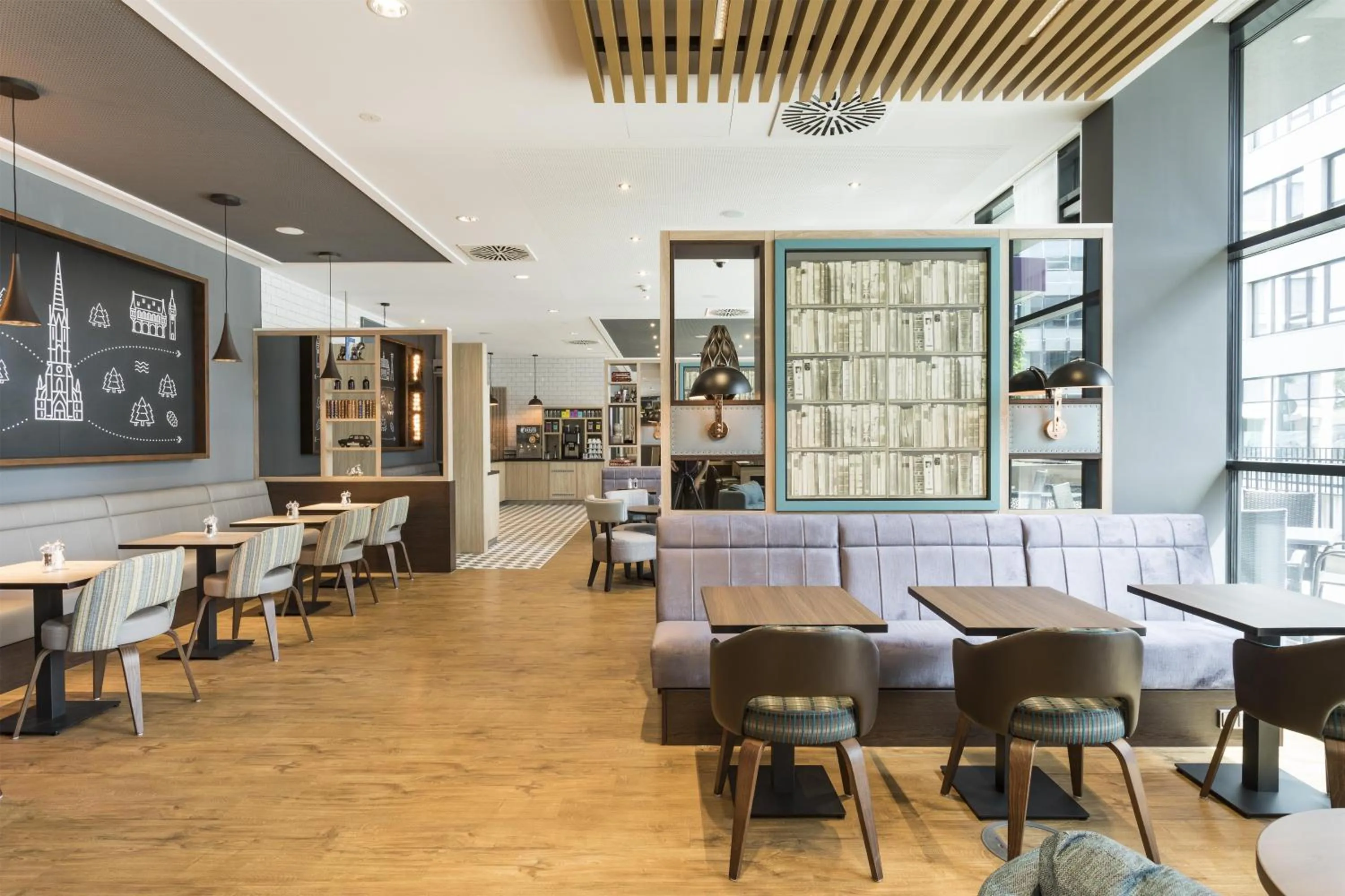 Bedroom in Premier Inn Freiburg City Süd