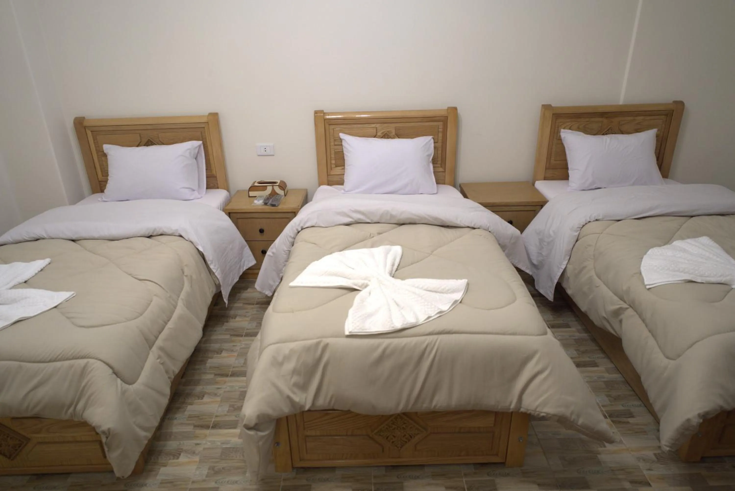 Bedroom, Bed in Central Cairo Hotel