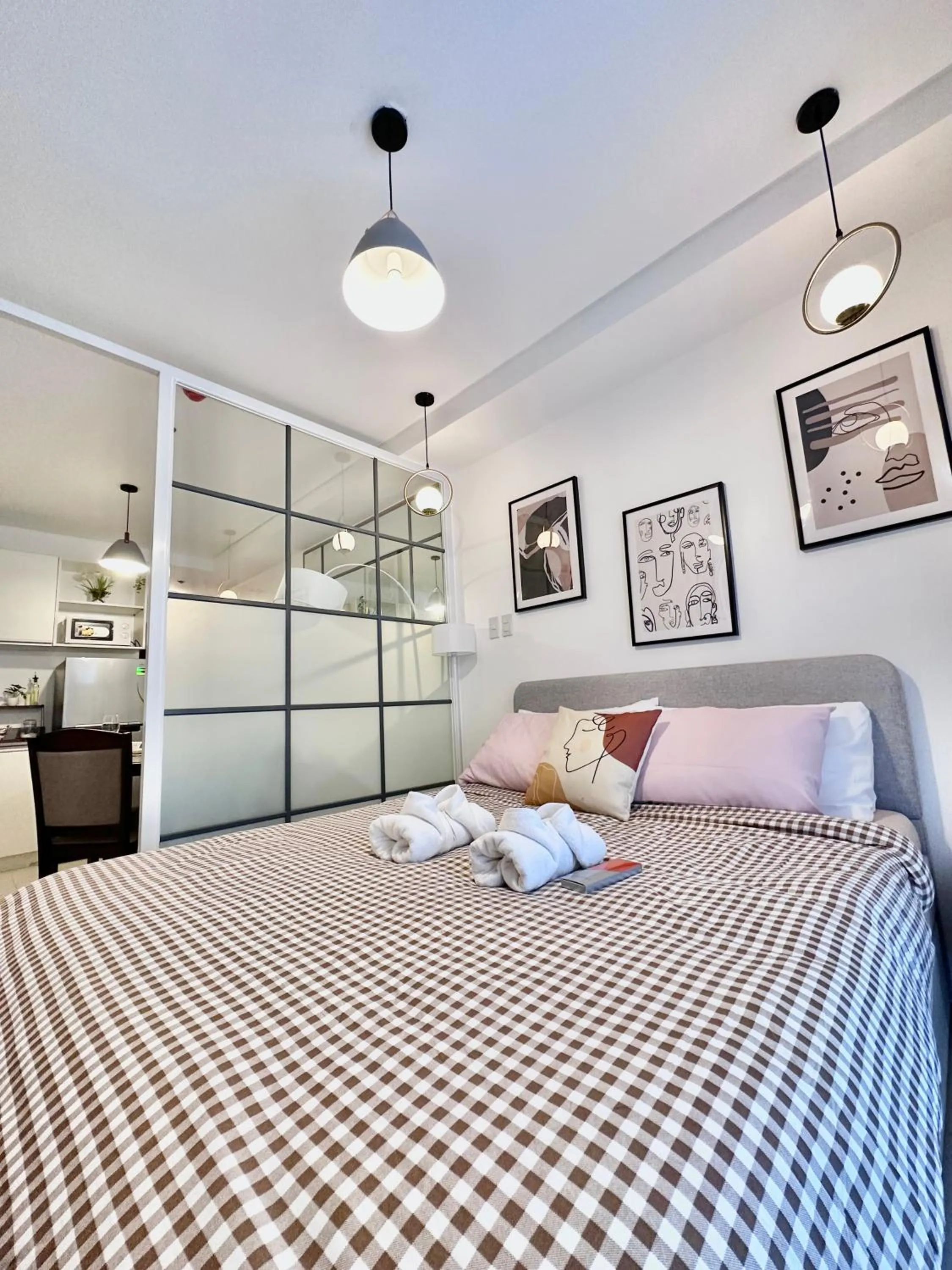 Bed in Scandinavian 1 BR beside SM CDO w POOL and Netflix