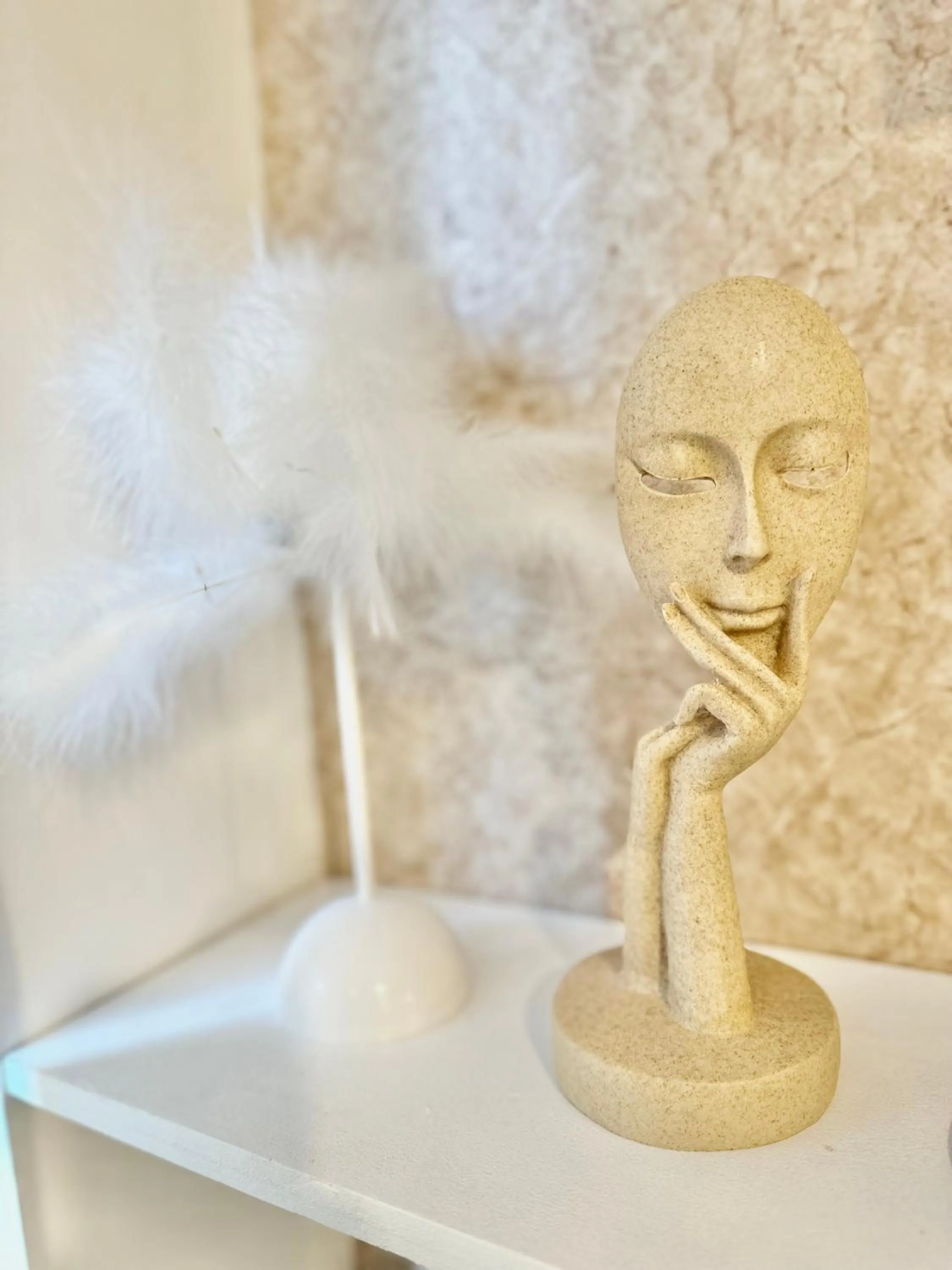 Scandinavian 1 BR beside SM CDO w POOL and Netflix