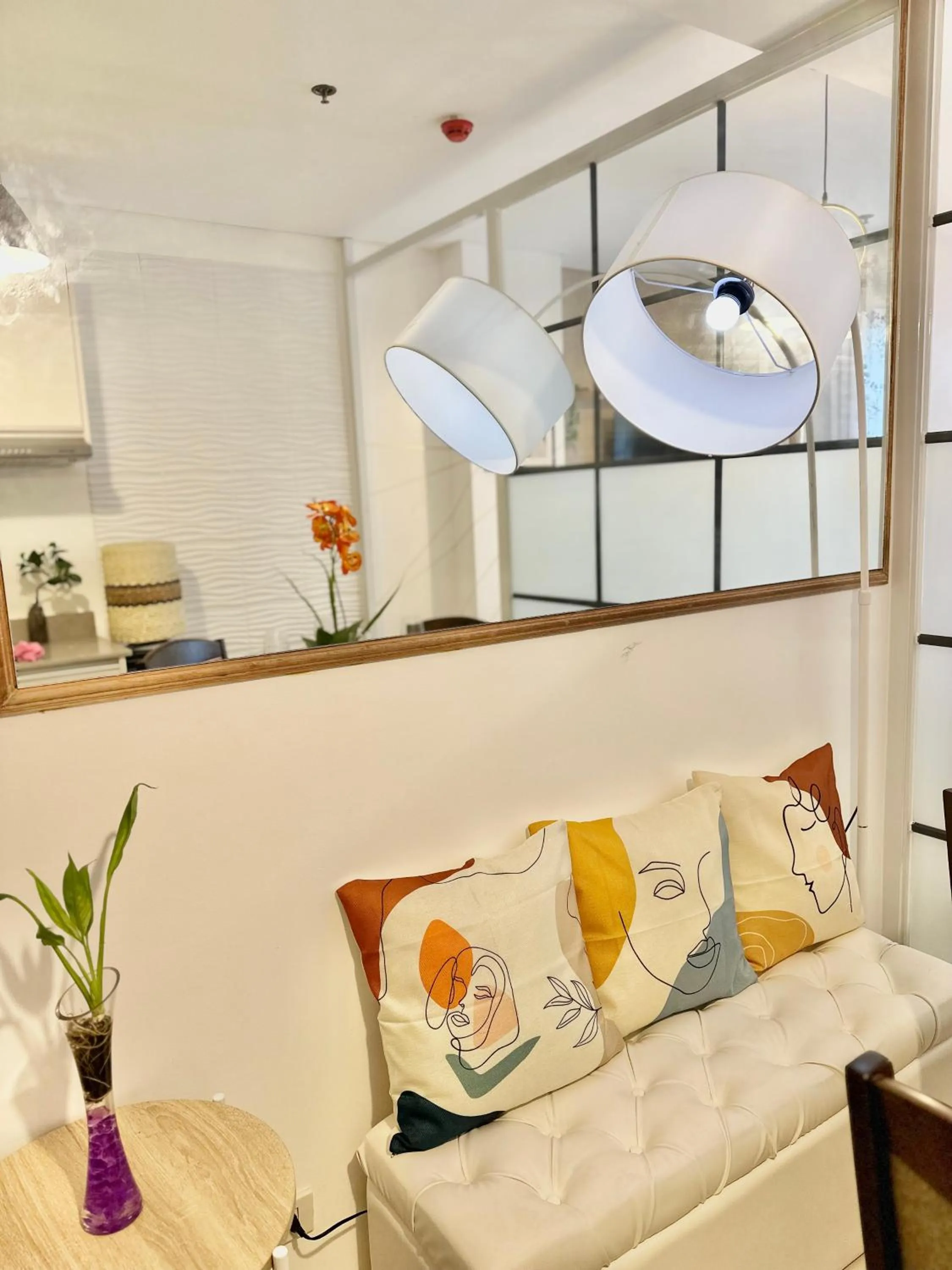 Scandinavian 1 BR beside SM CDO w POOL and Netflix