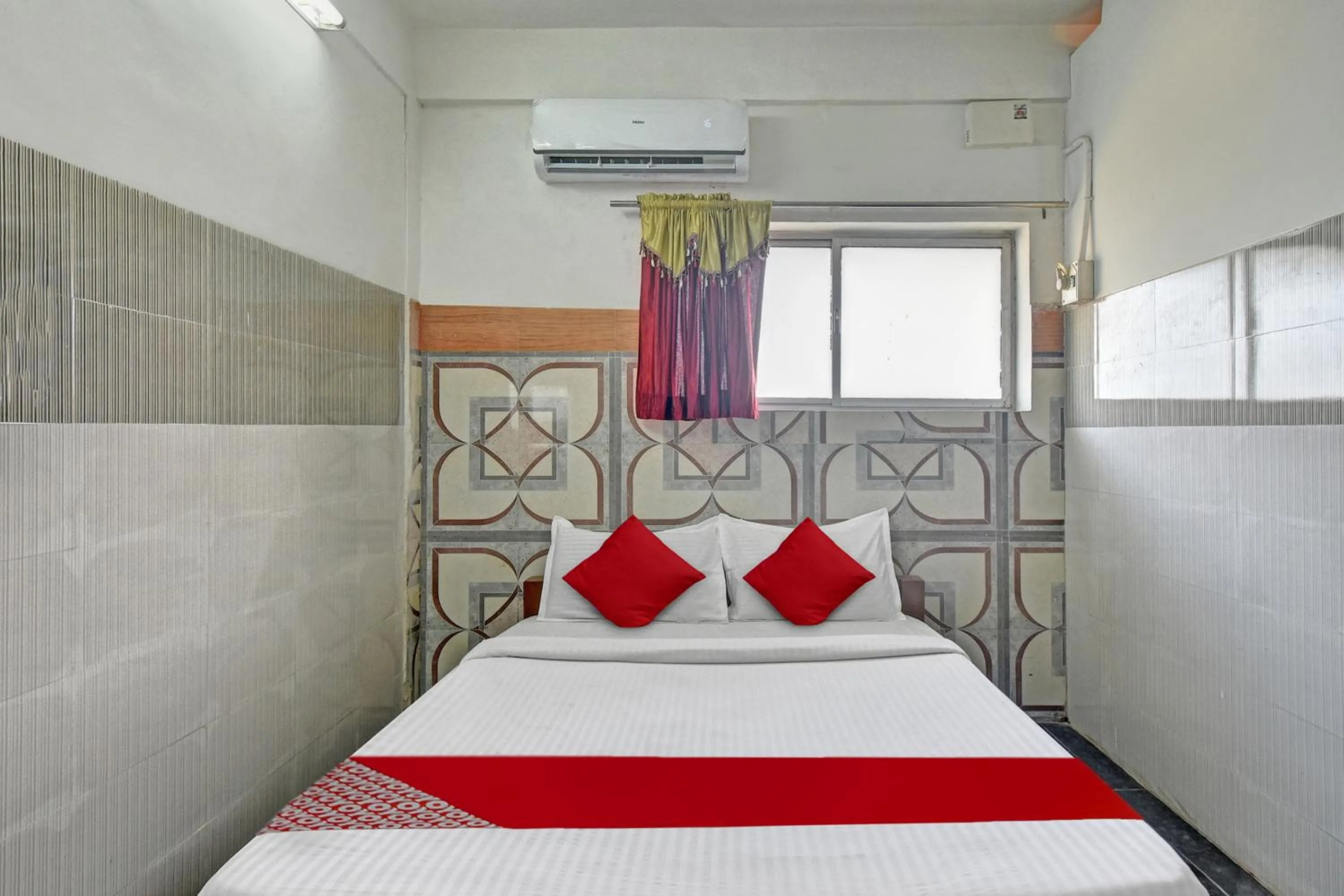 Bedroom, Bed in Hotel O RKR Residency