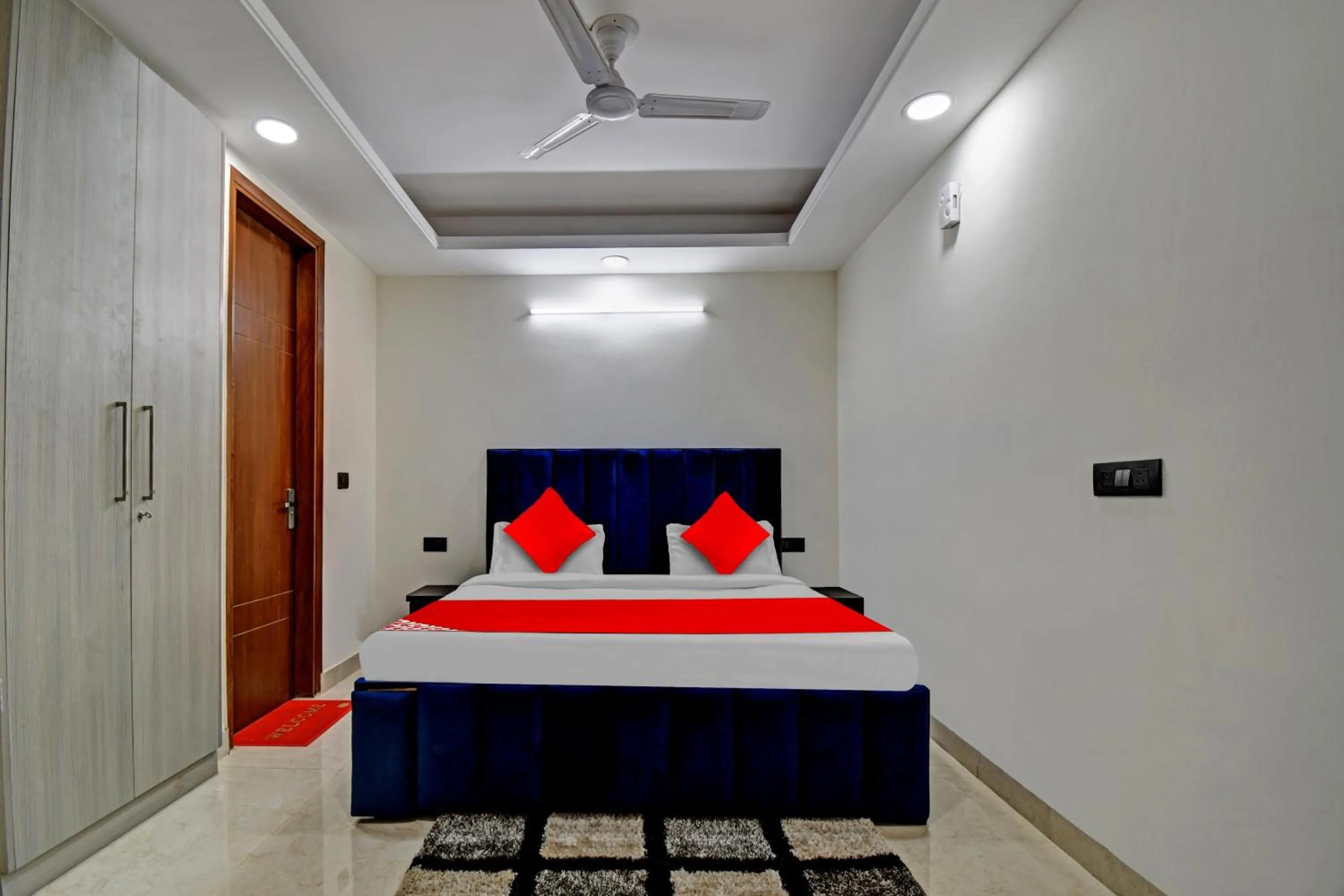 Lobby or reception, Bed in Hotel O Sai Kripa Stay