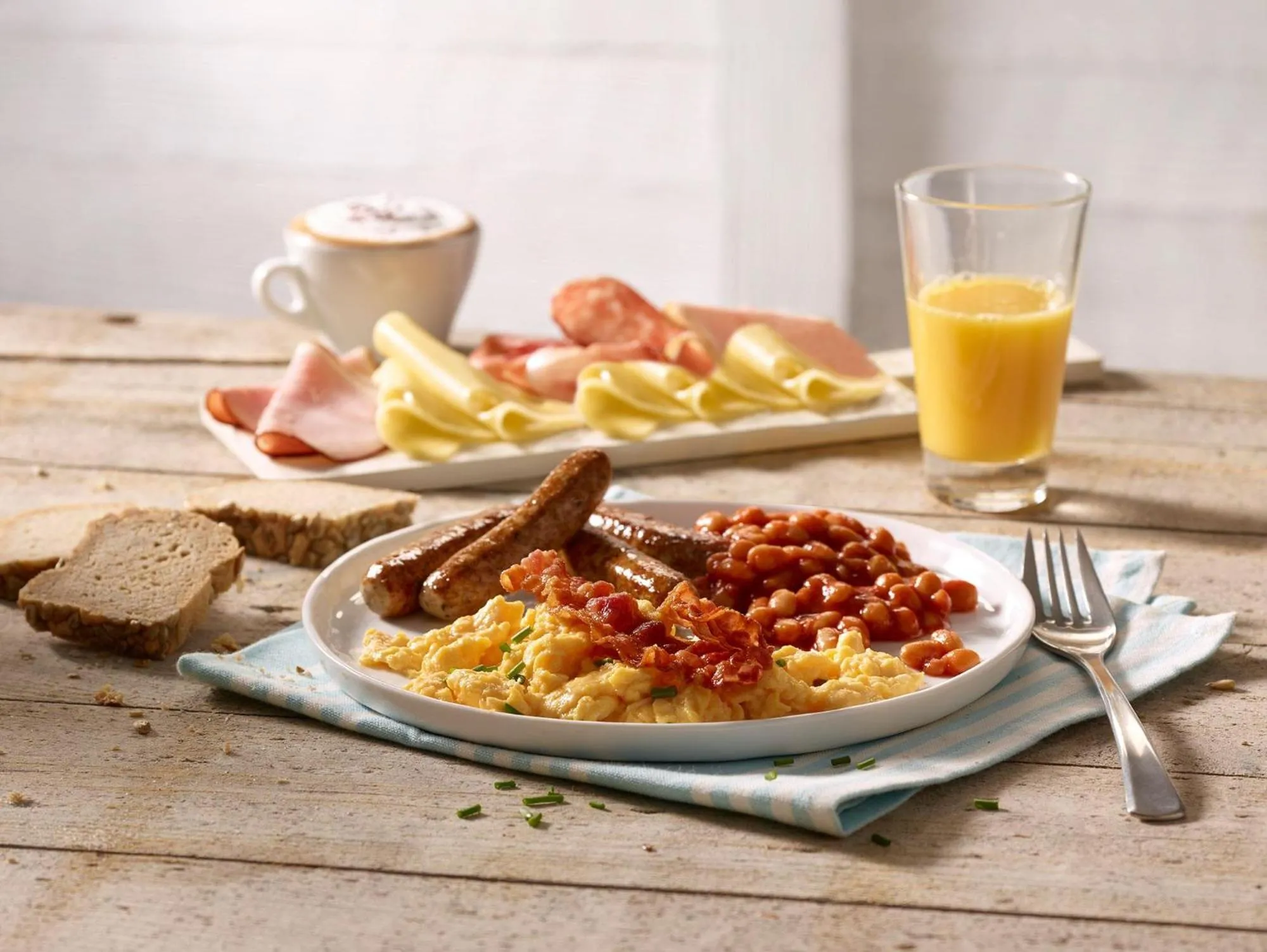 Breakfast in Premier Inn Hamburg City Centre