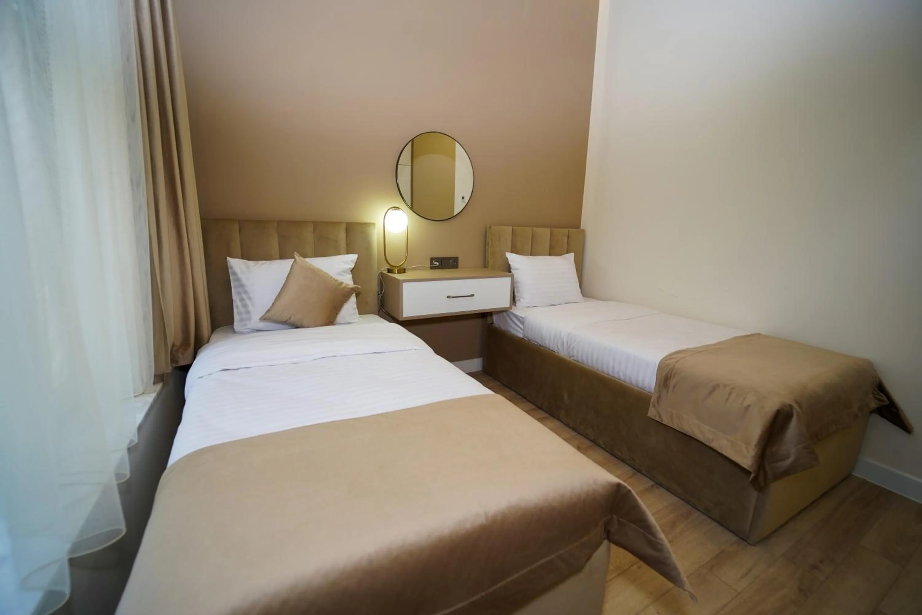 Bedroom, Bed in B&M Hotel