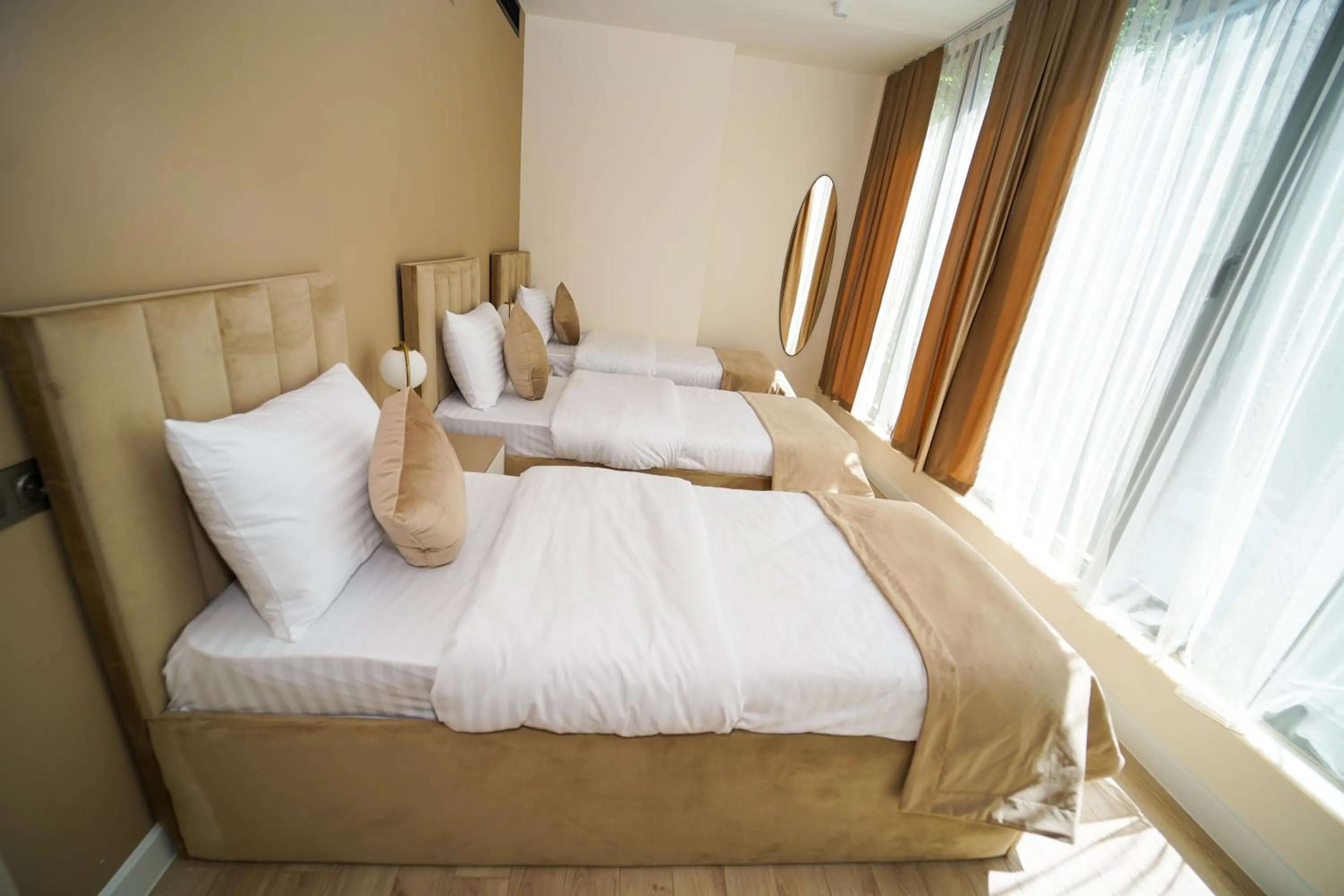 Bedroom, Bed in B&M Hotel
