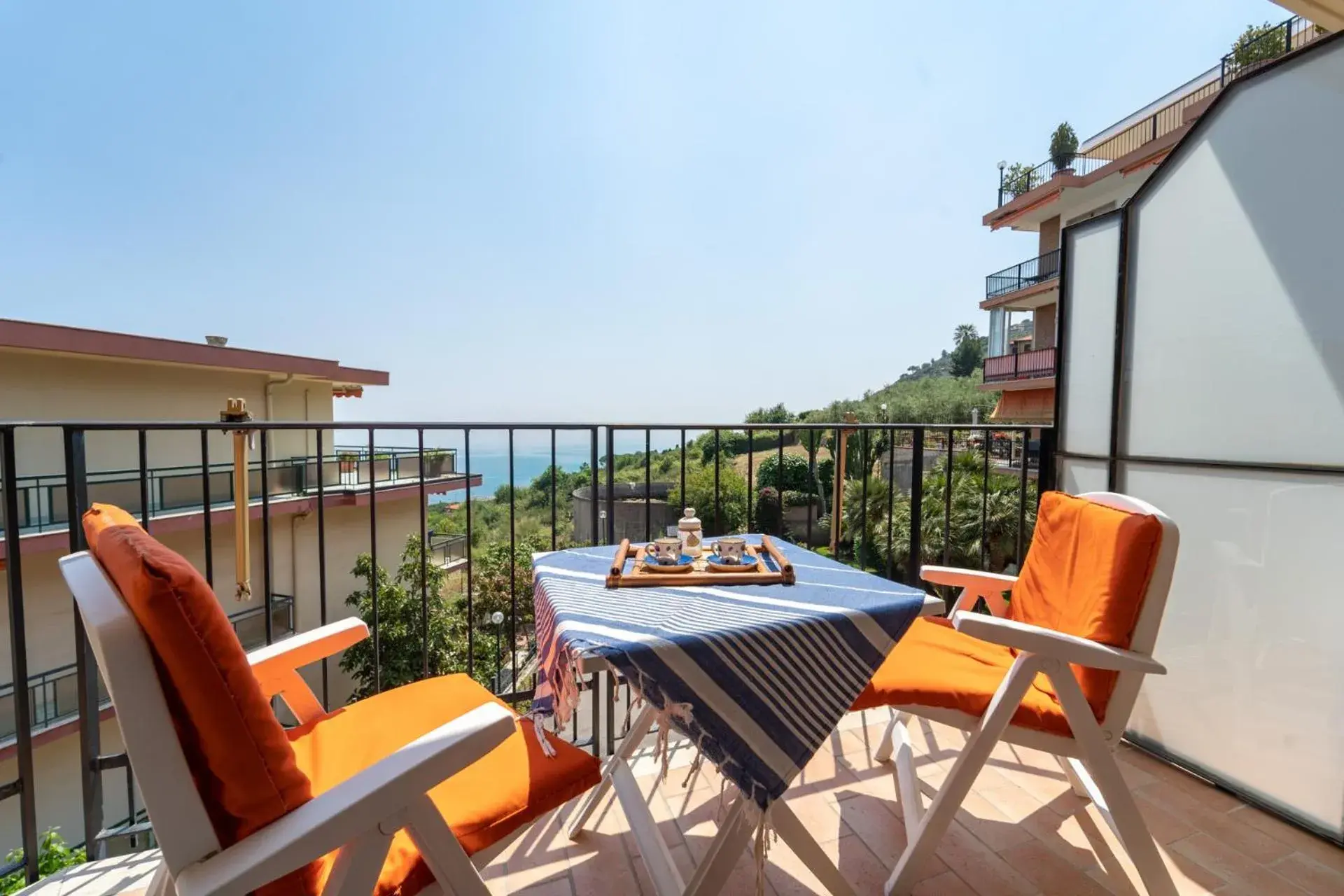 Le Orchidee by Wonderful Italy Le Orchidee by Wonderful Italy