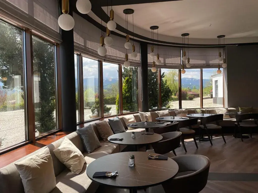 Restaurant/places to eat in Kyriad Karkonosze Restaurant/places to eat in Kyriad Karkonosze