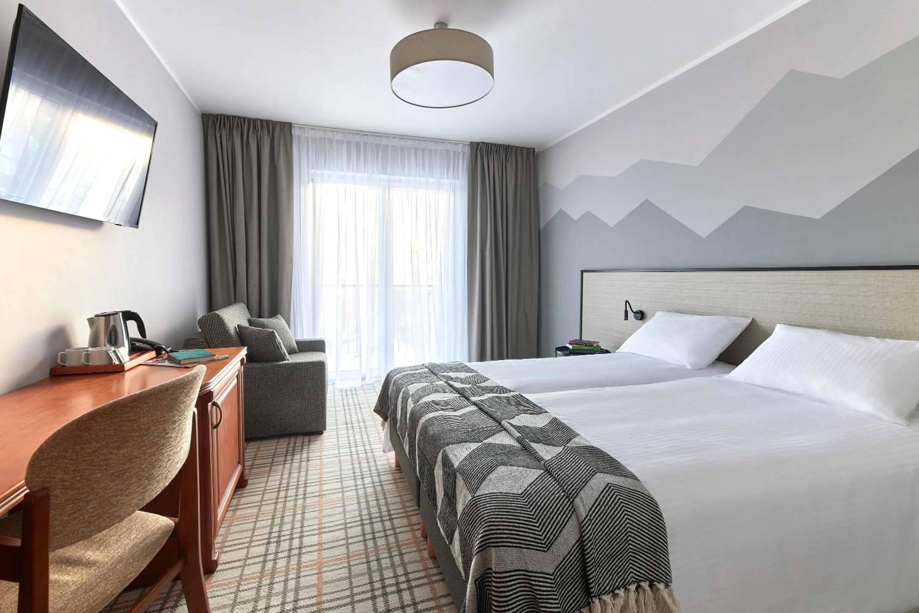 Photo of the whole room in Kyriad Karkonosze