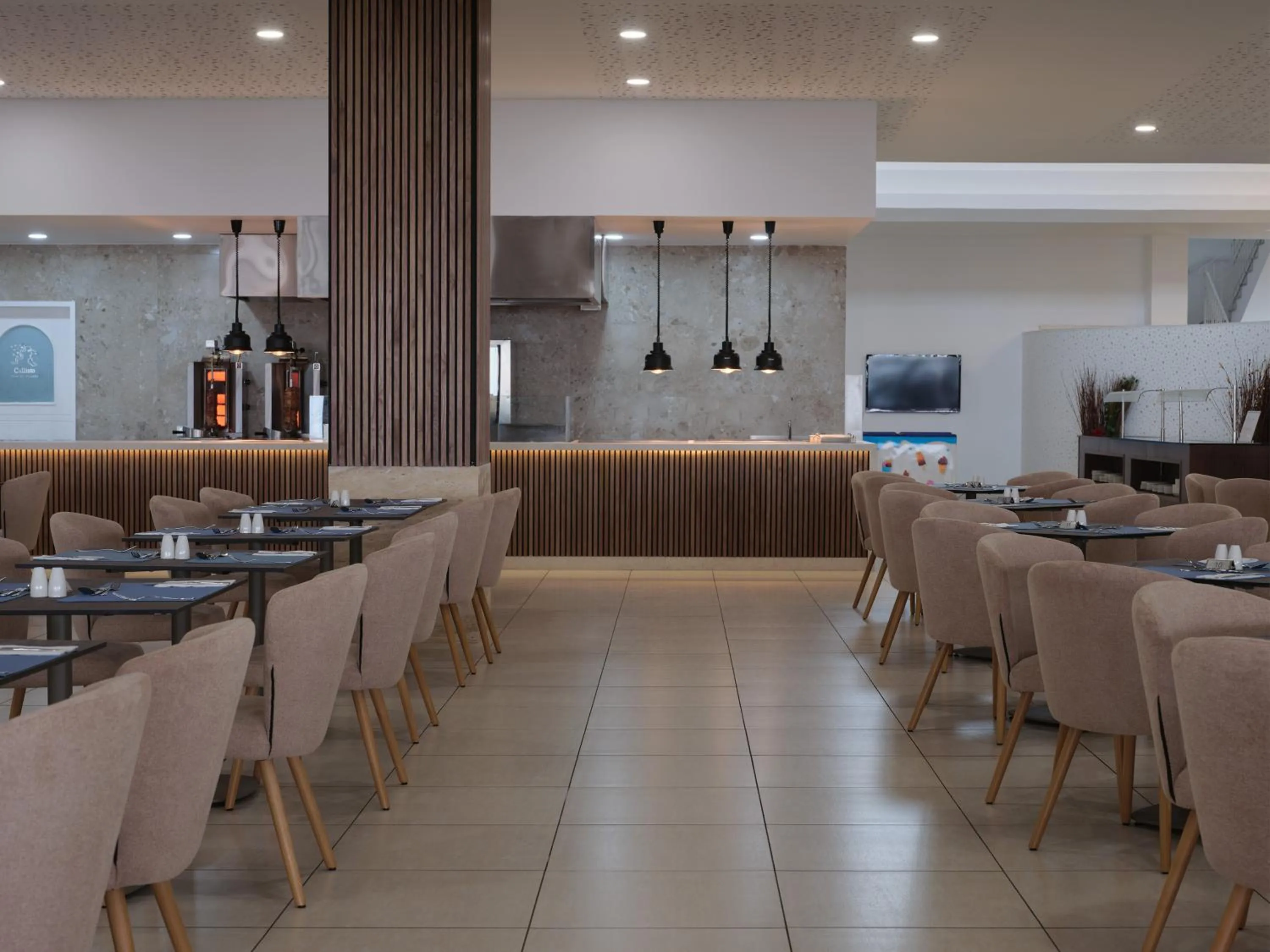 Restaurant/places to eat in Atlantica Callisto