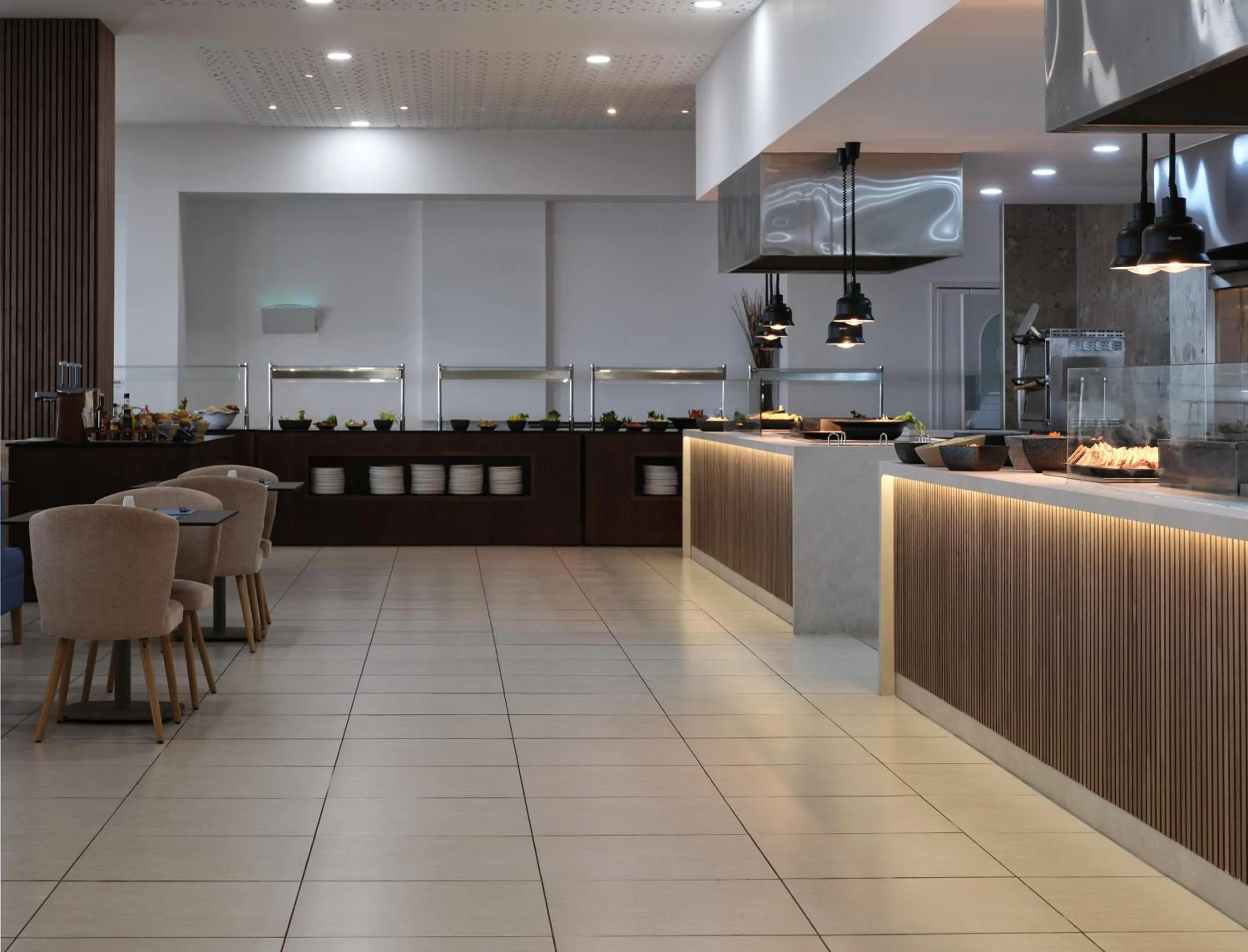 Restaurant/places to eat in Atlantica Callisto