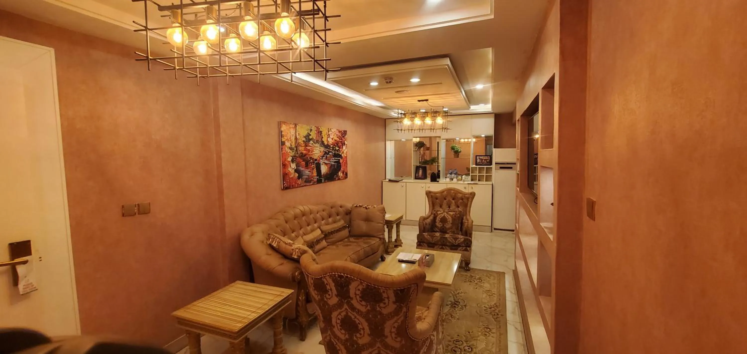 Living room in The Palms Hotel