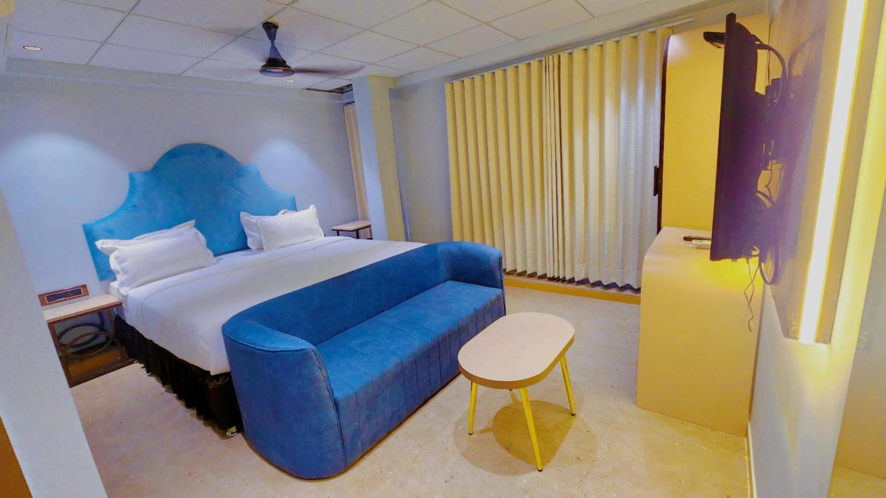 Bed in Hotel Nova Bling