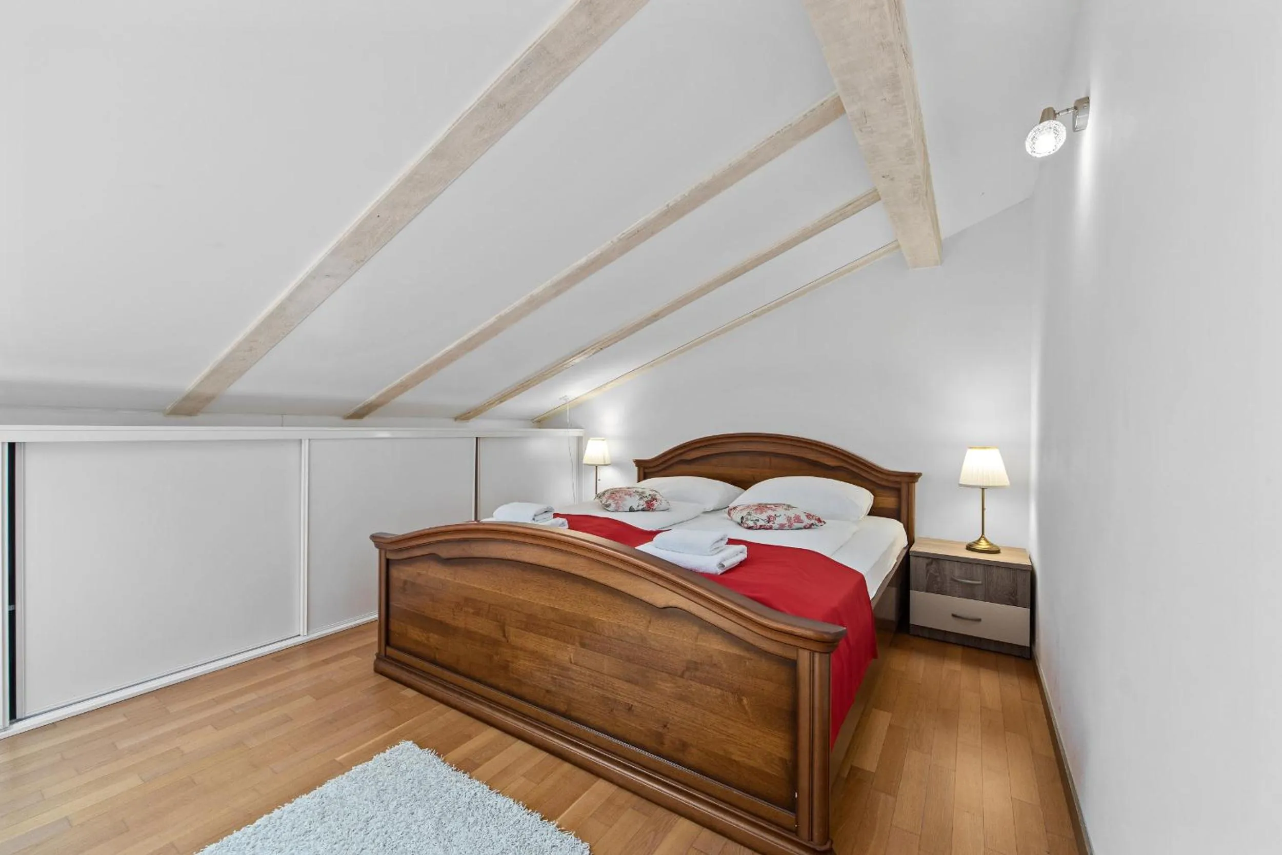 Bed in Minerva Hotel