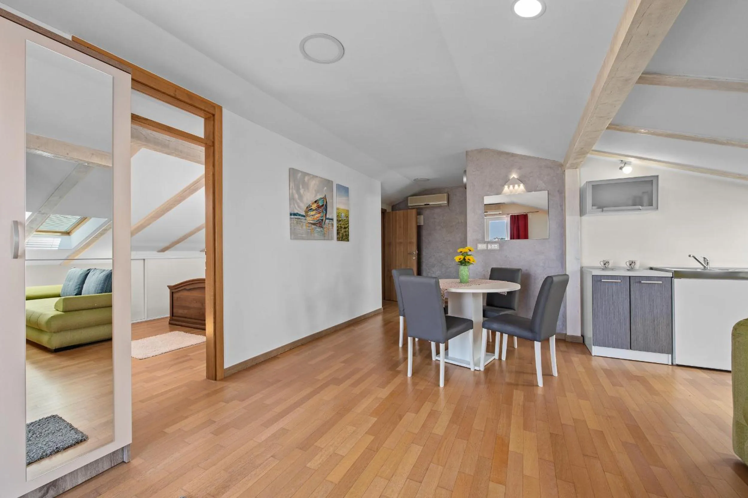 Living room in Minerva Hotel