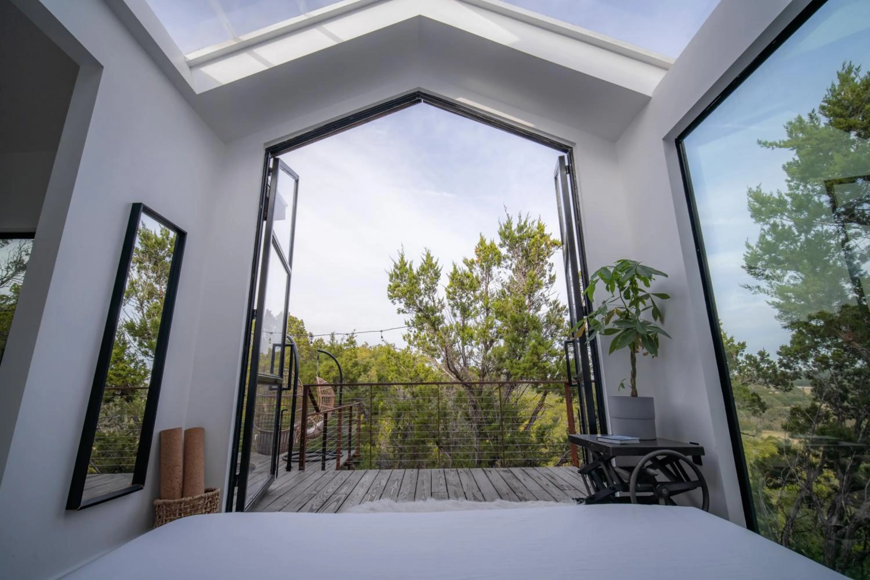 Bed in Missing Hotel