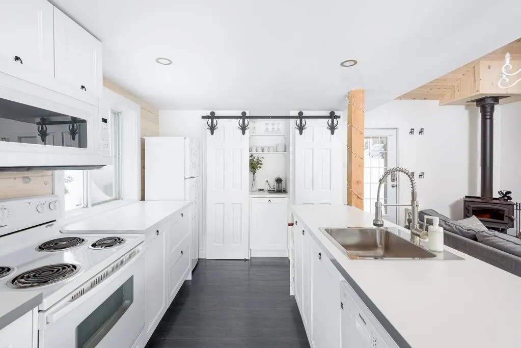 Nature et tranquilité à une heure de Montréal, vue sur le lac