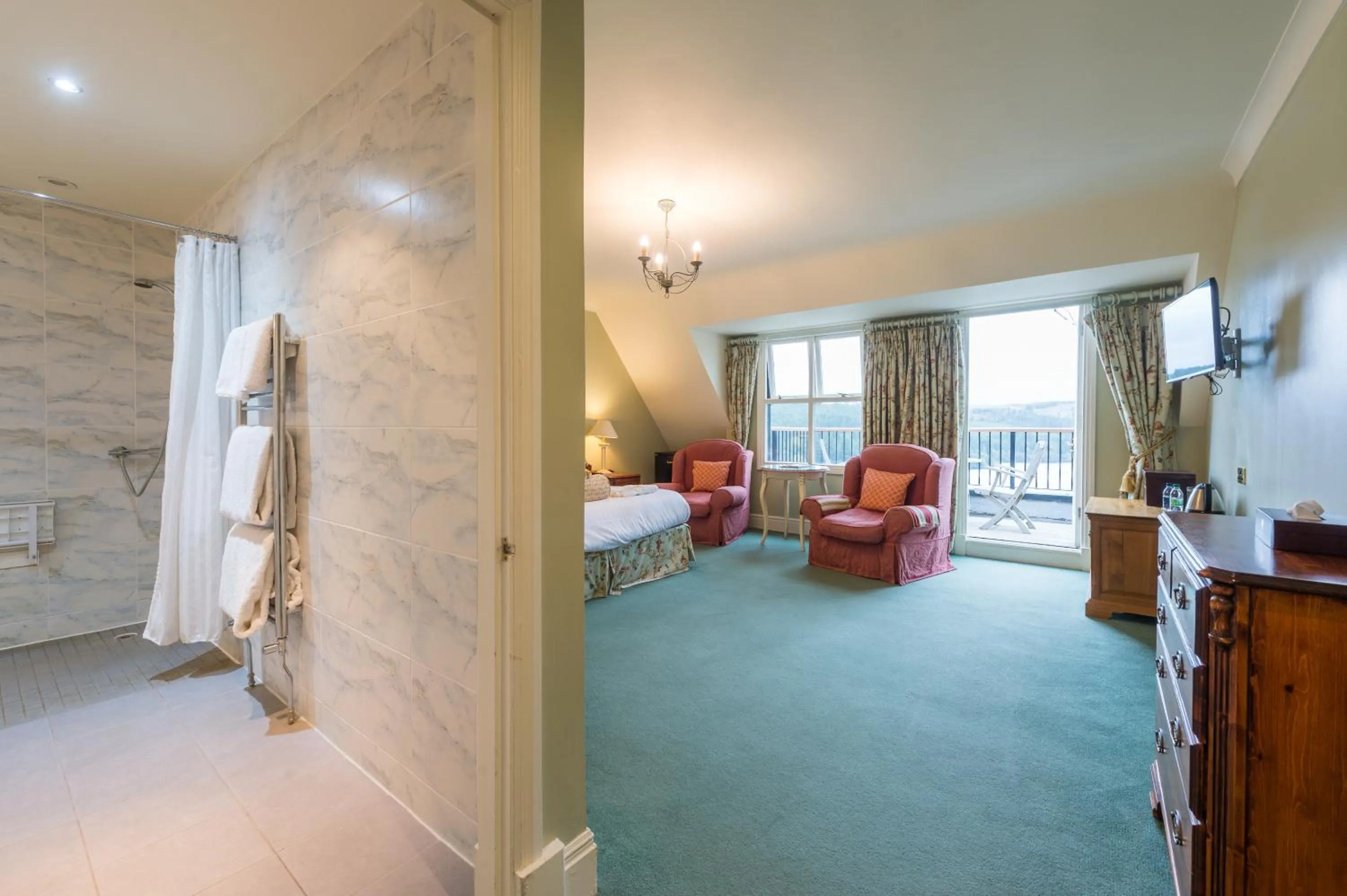 Bed in Lake Vyrnwy Hotel & Spa