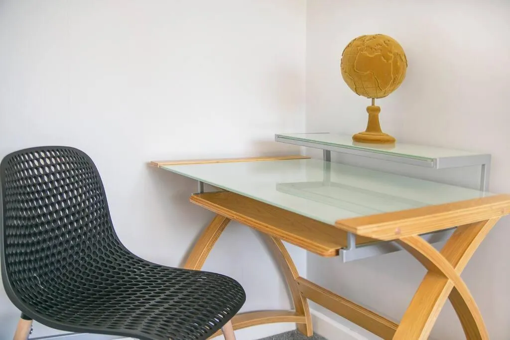 Faulds Crescent Lodge ✪ Grampian Lettings Ltd