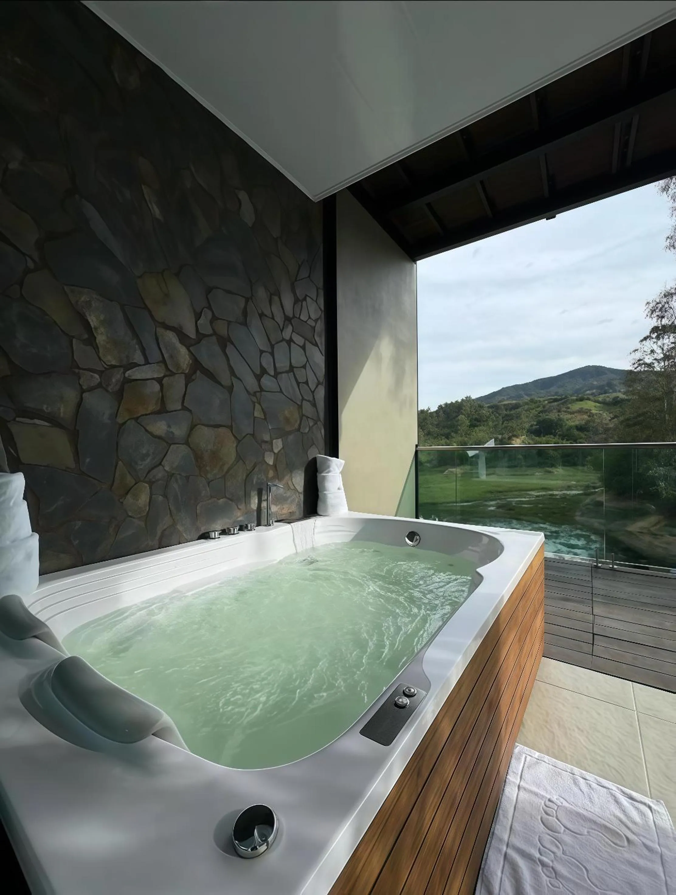 Double Room with Spa Bath in Hotel Nova El Peñol
