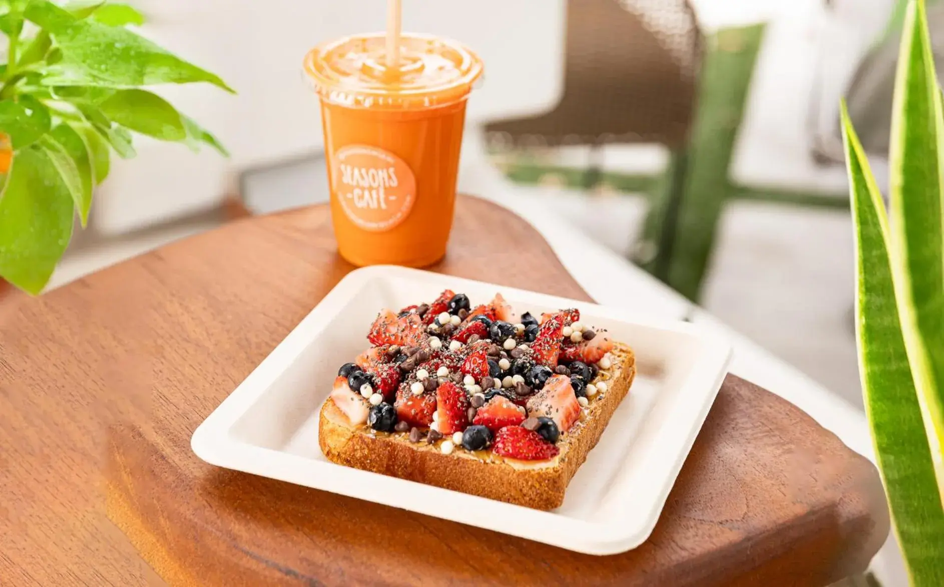 Restaurant/places to eat in Kenmore Village Hotel, South Beach Restaurant/places to eat in Kenmore Village Hotel, South Beach