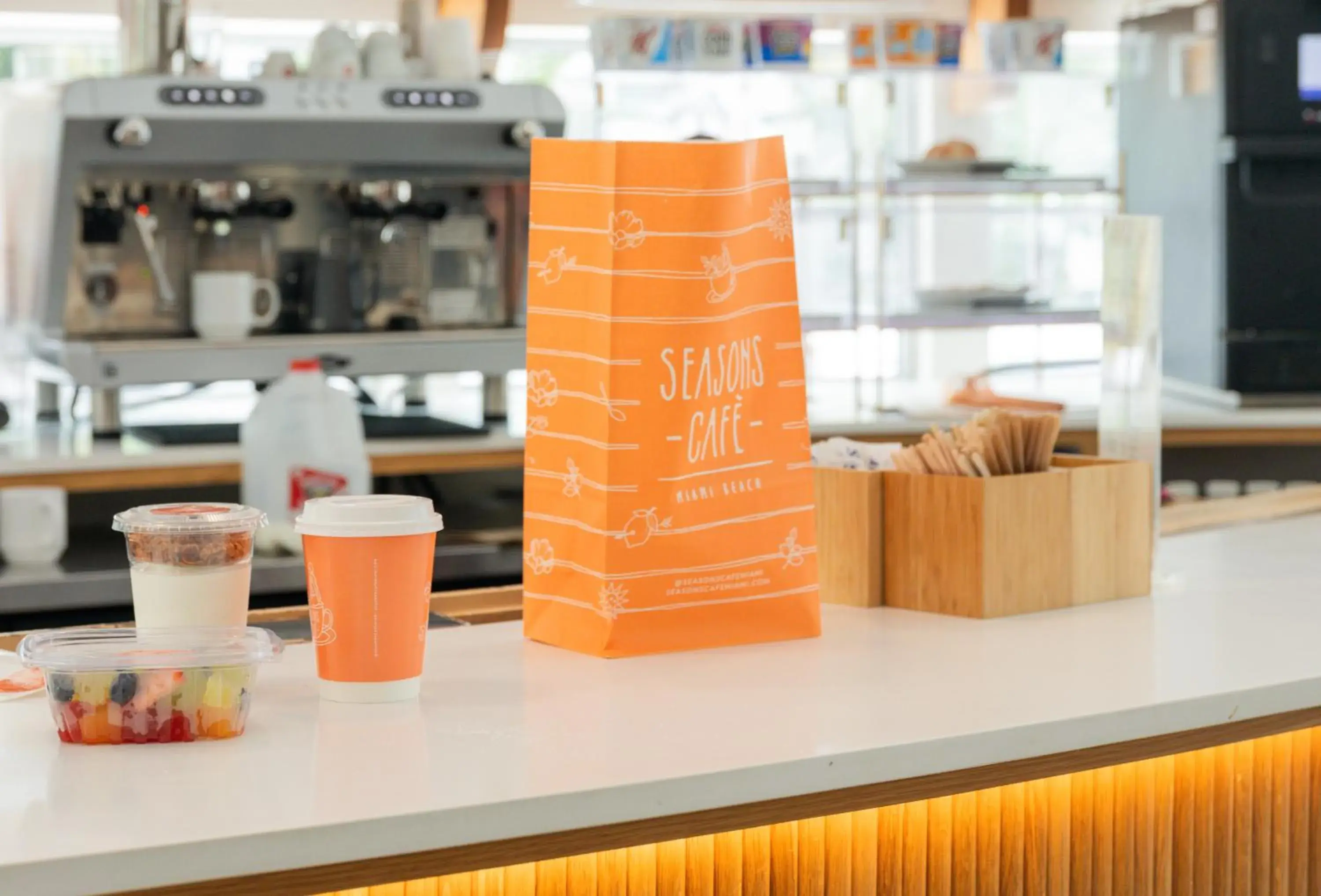 Restaurant/places to eat in Kenmore Village Hotel, South Beach Restaurant/places to eat in Kenmore Village Hotel, South Beach