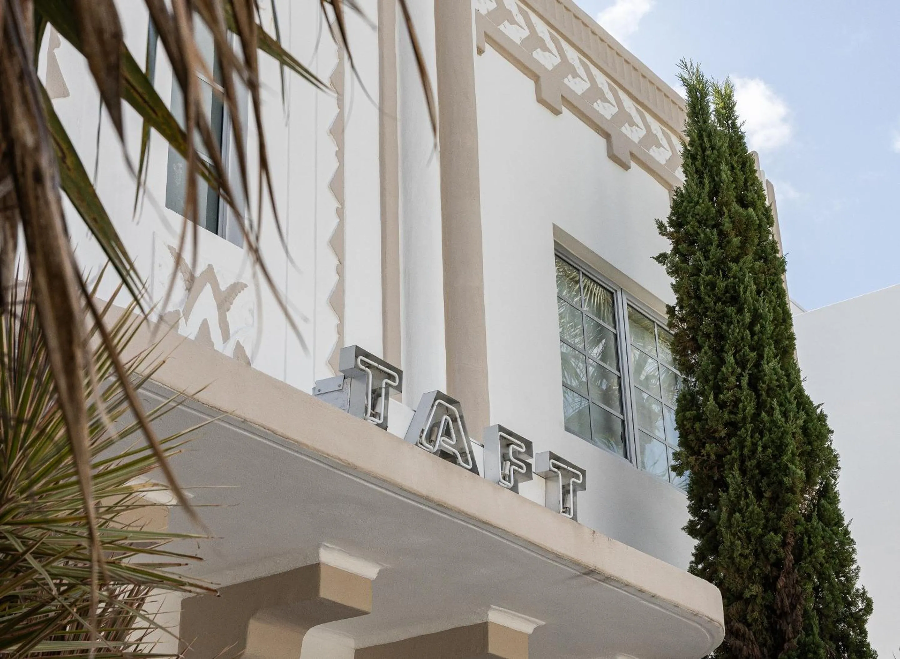 Property building in Kenmore Village Hotel, South Beach