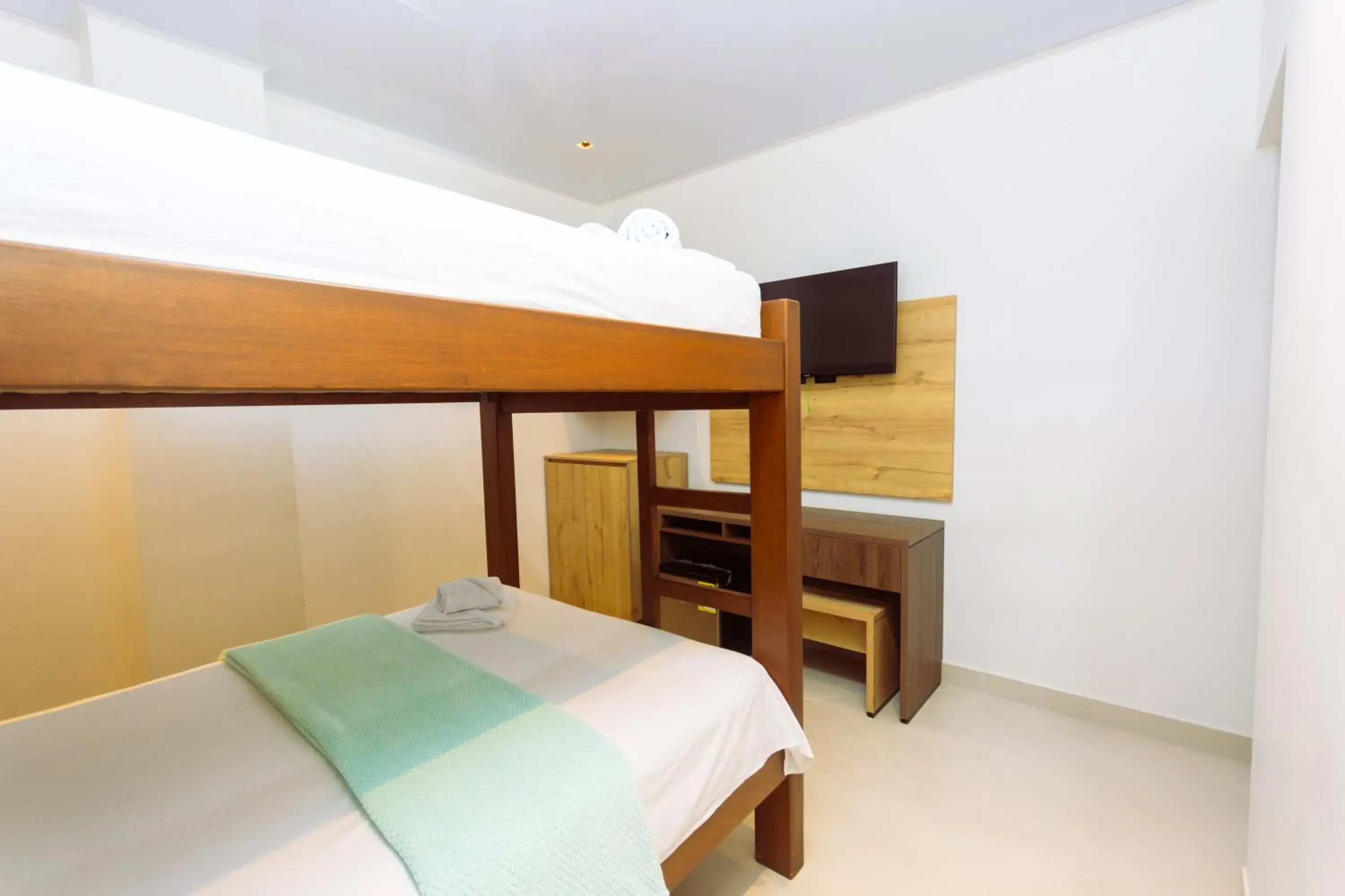 Standard Quadruple Room in Hotel Luna Verde By Del Toro Standard Quadruple Room in Hotel Luna Verde By Del Toro