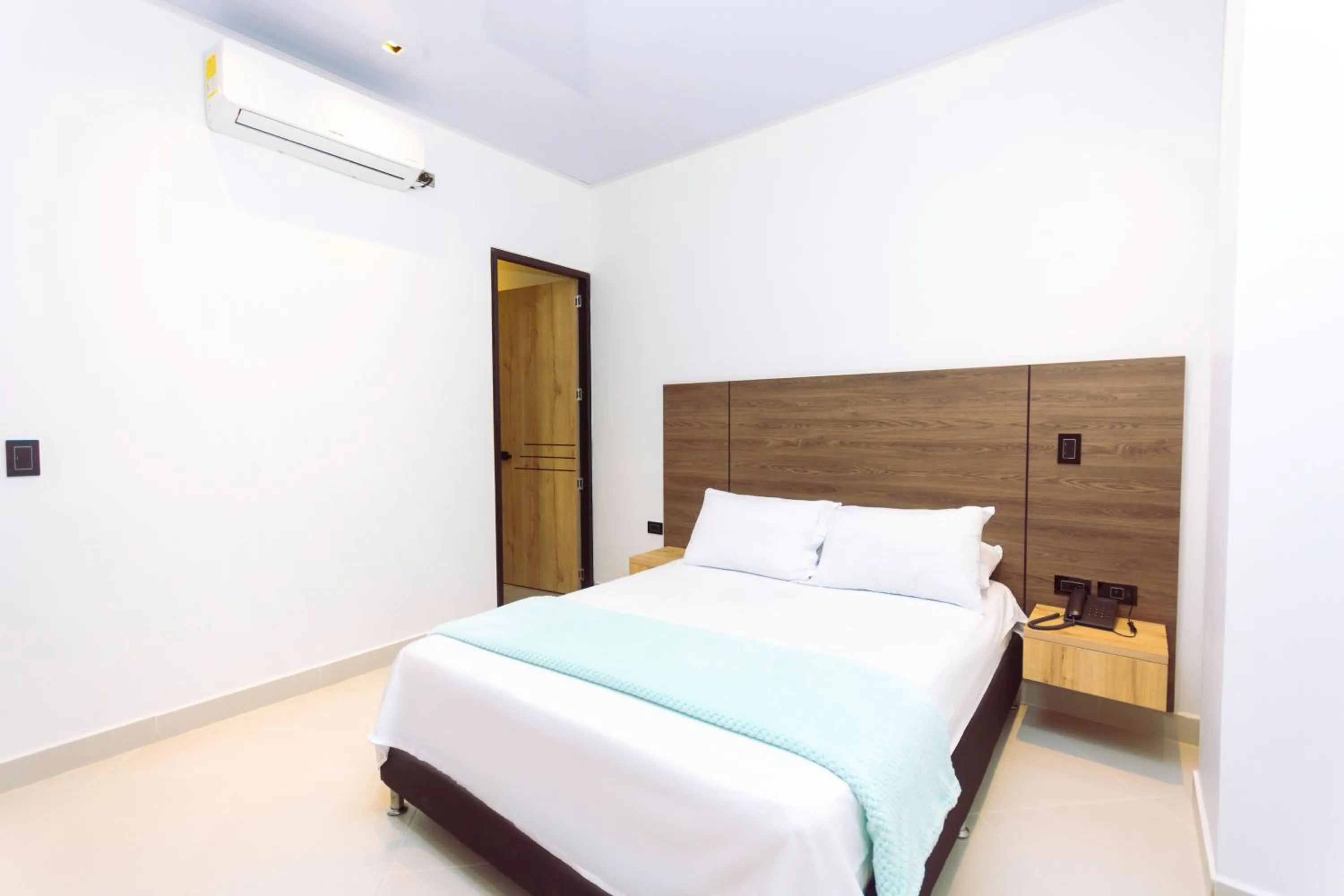 Photo of the whole room in Hotel Luna Verde By Del Toro