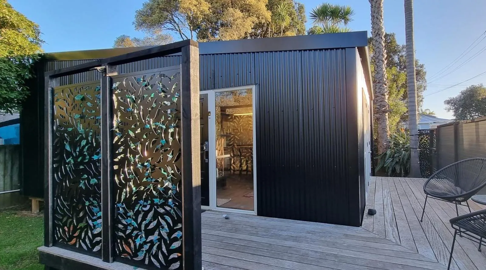 Container Cottage Auckland Airport