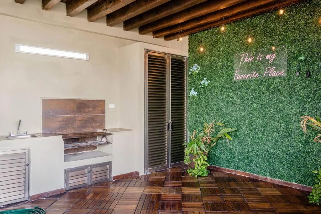 Patio in Hermoso Penthouse Rooftop con alberca