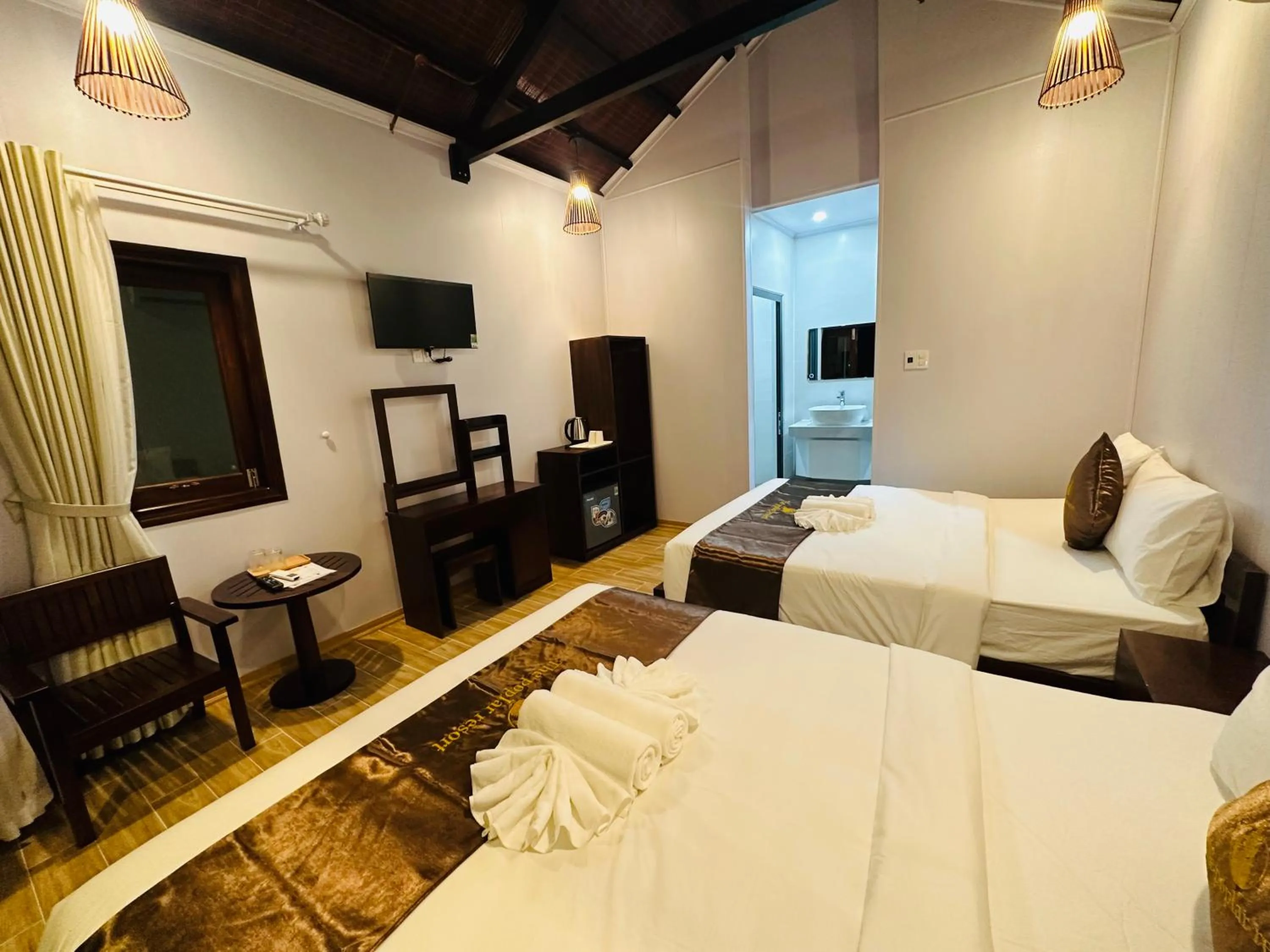 Bed in The Poplar Resort Phú Quốc