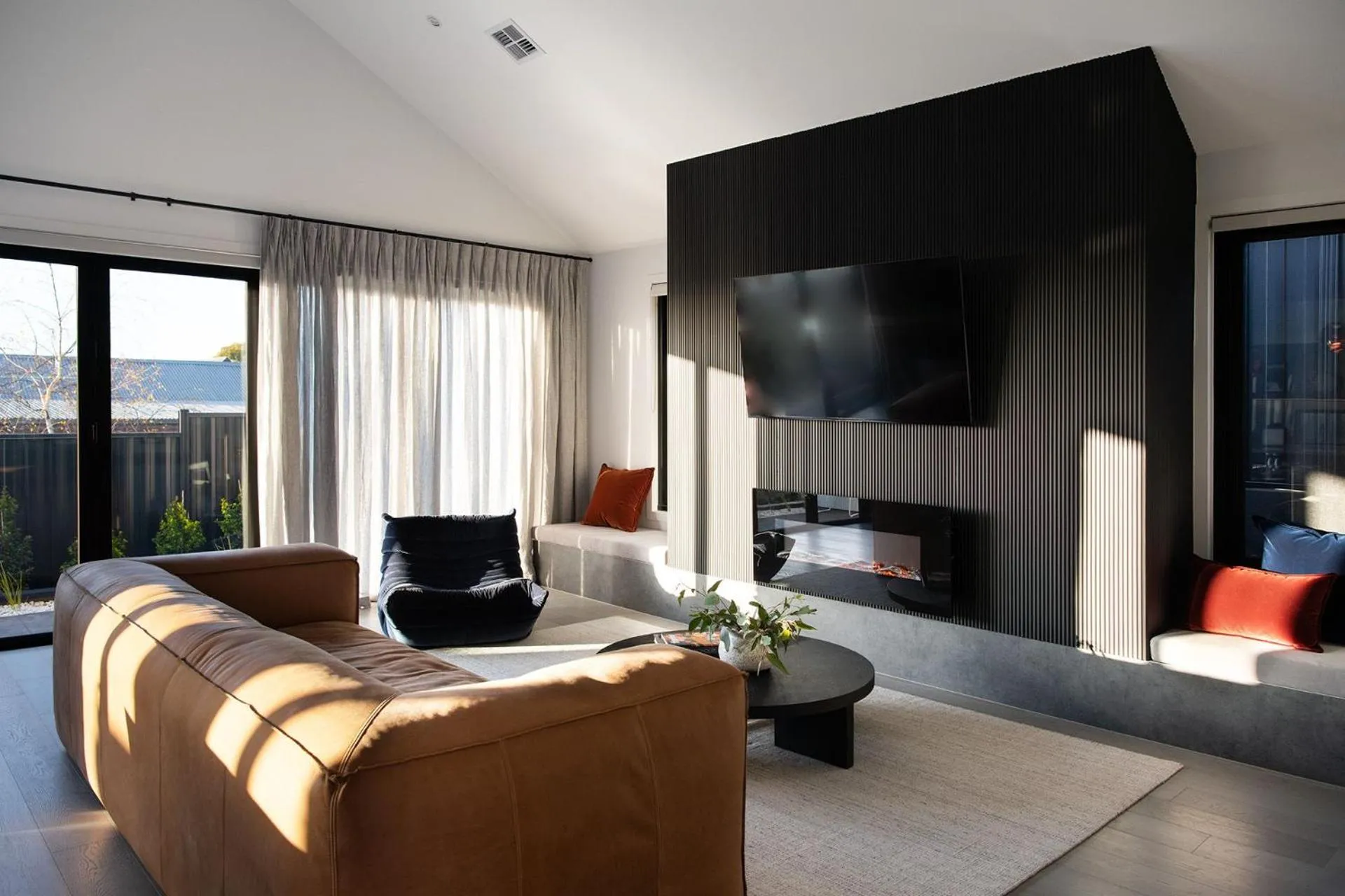 Scandi Haus- seamless design, modern luxury
