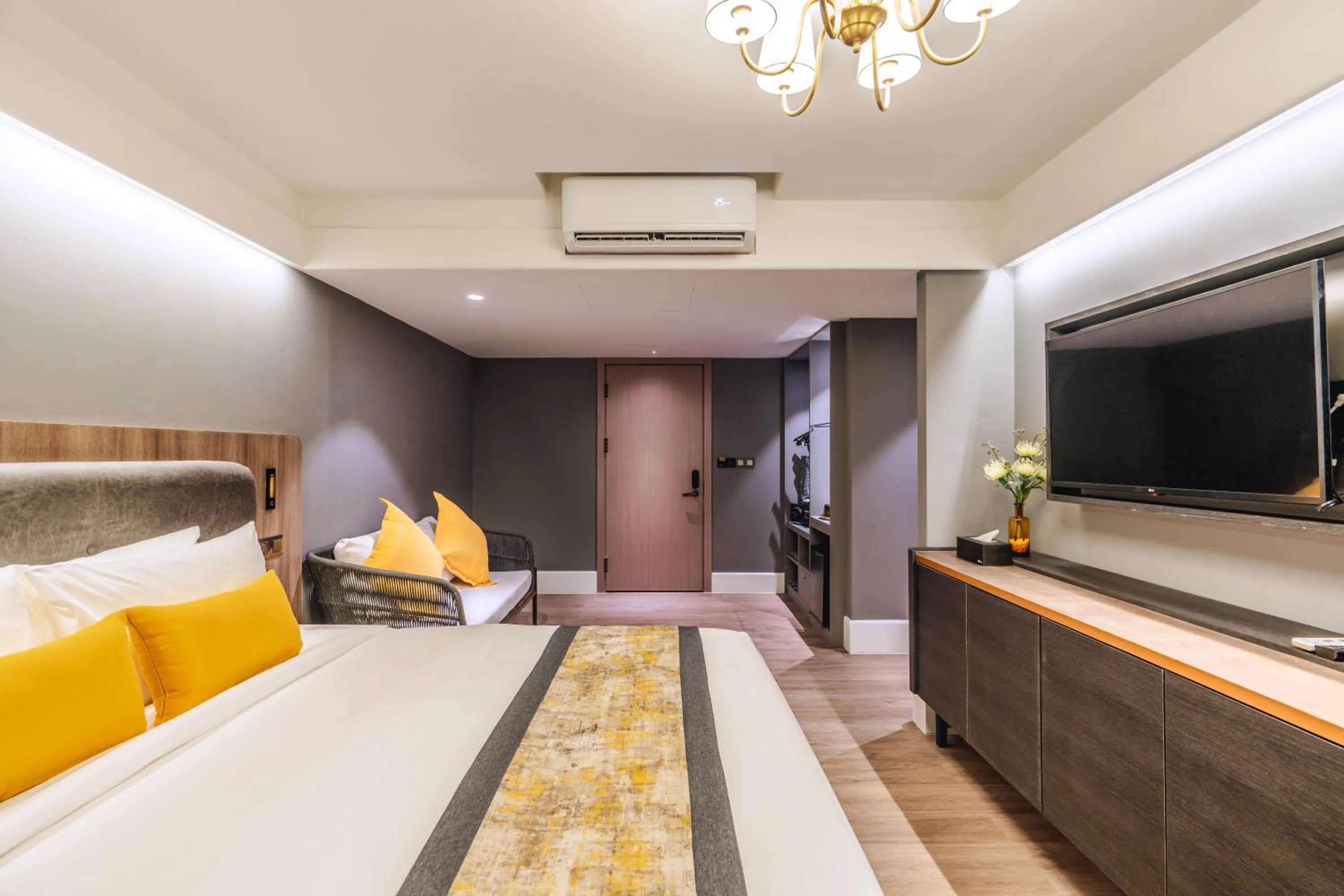 Bedroom, Bed in Bandalo Boutique Hotel - Patong Beach Road