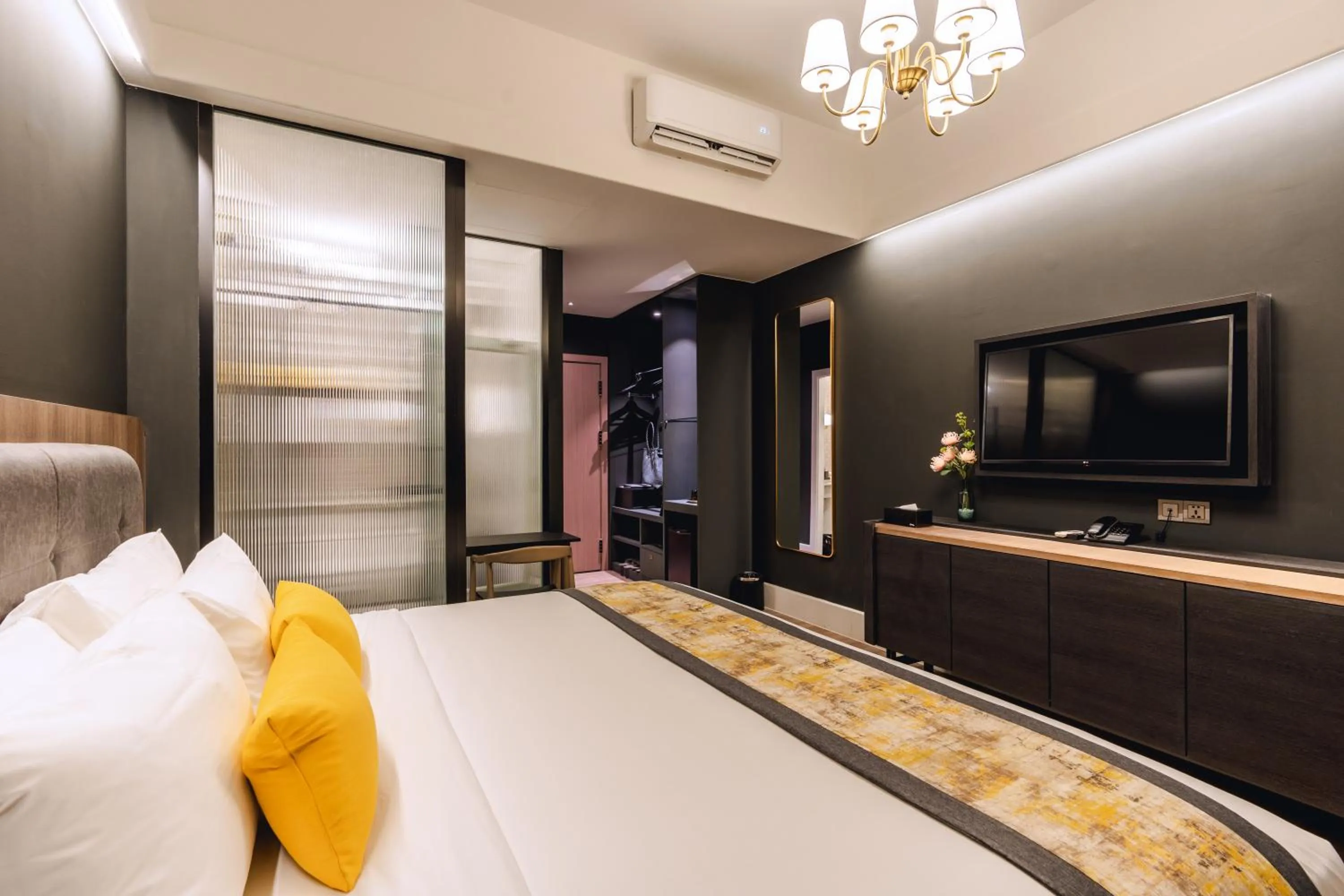 Bedroom, Bed in Bandalo Boutique Hotel - Patong Beach Road