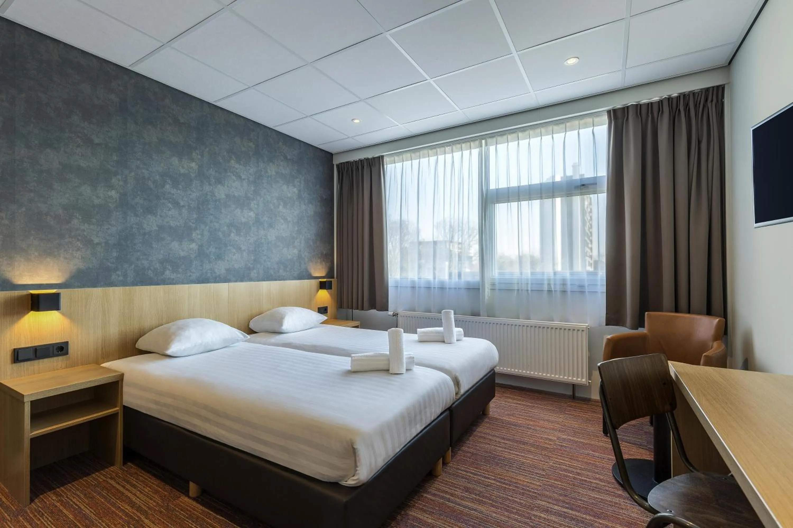 Bedroom, Bed in Best Western Amsterdam