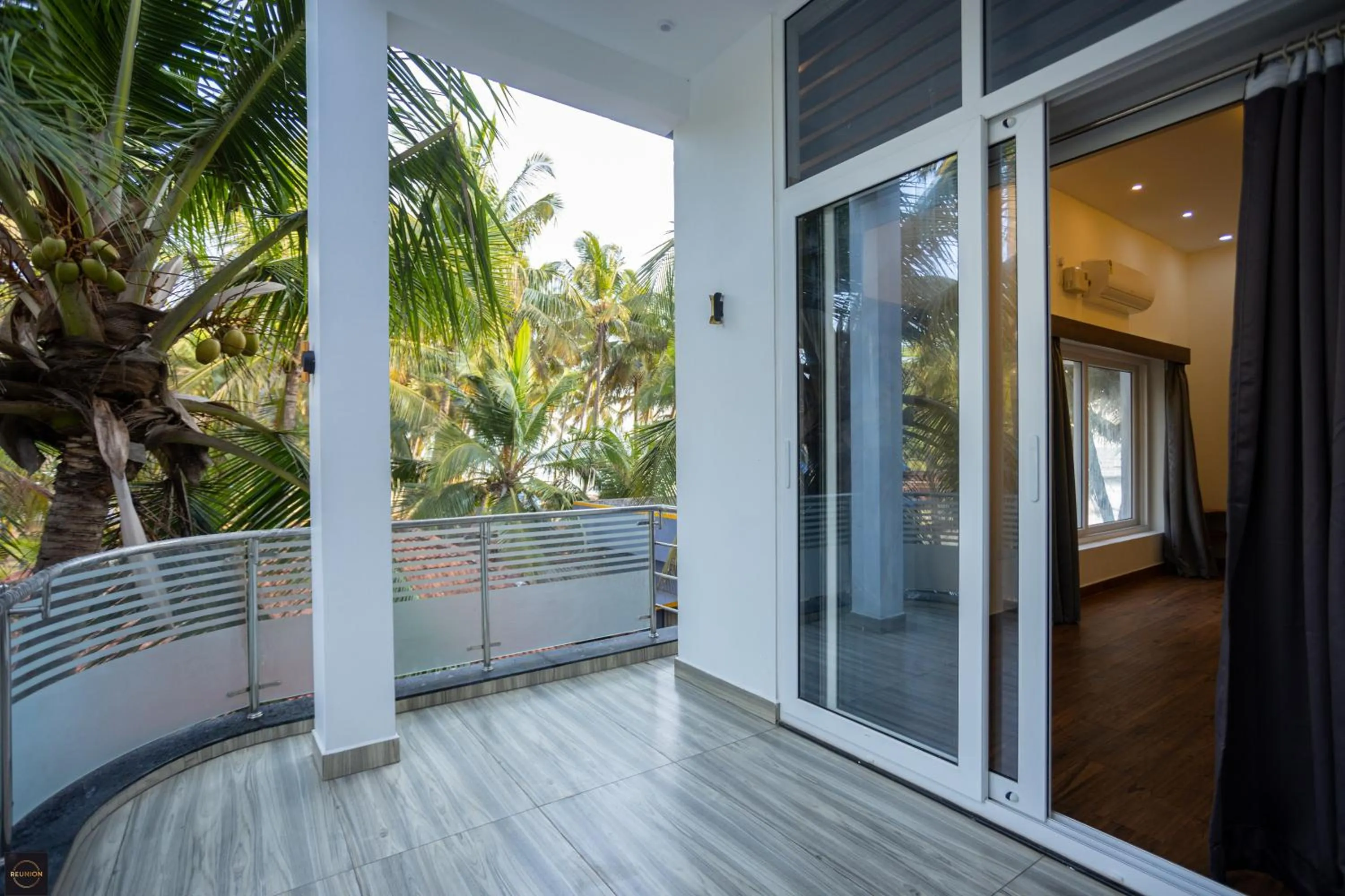 Reunion Ocean Manor - Beach House