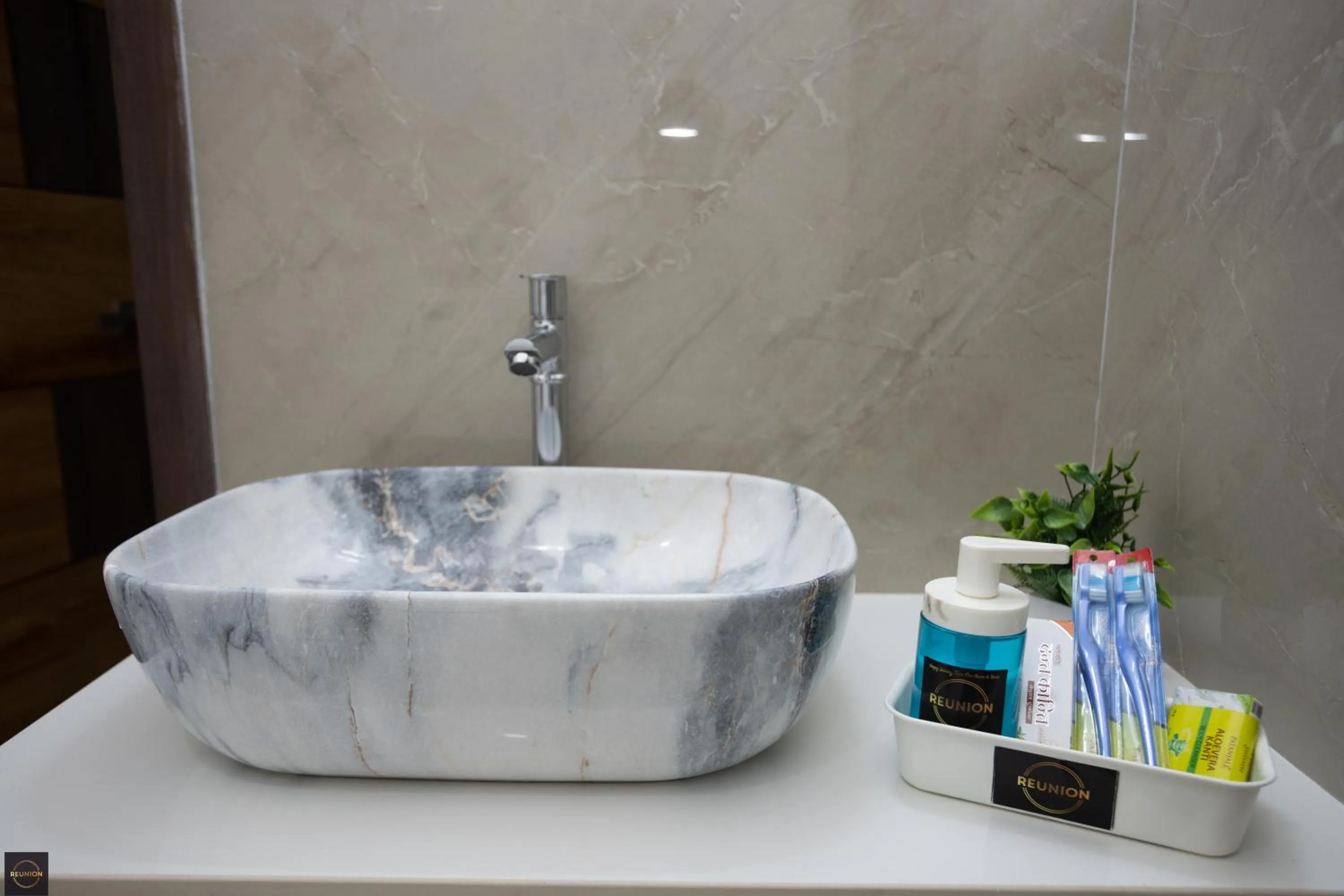 Reunion Ocean Manor - Beach House