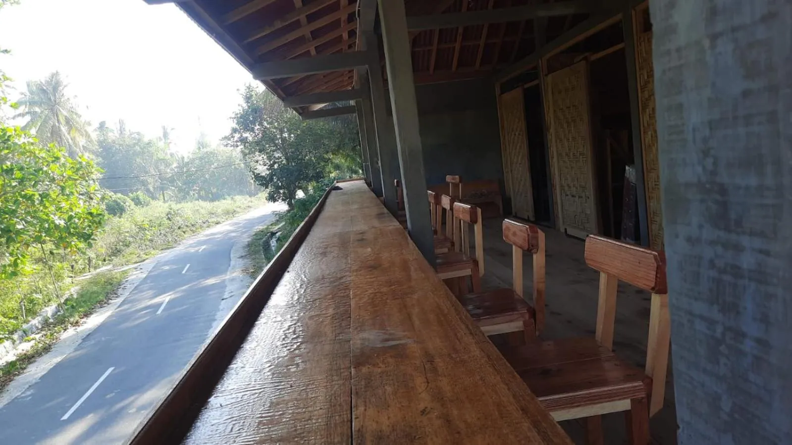 Restaurant/places to eat in Rumah Nalu surf camp