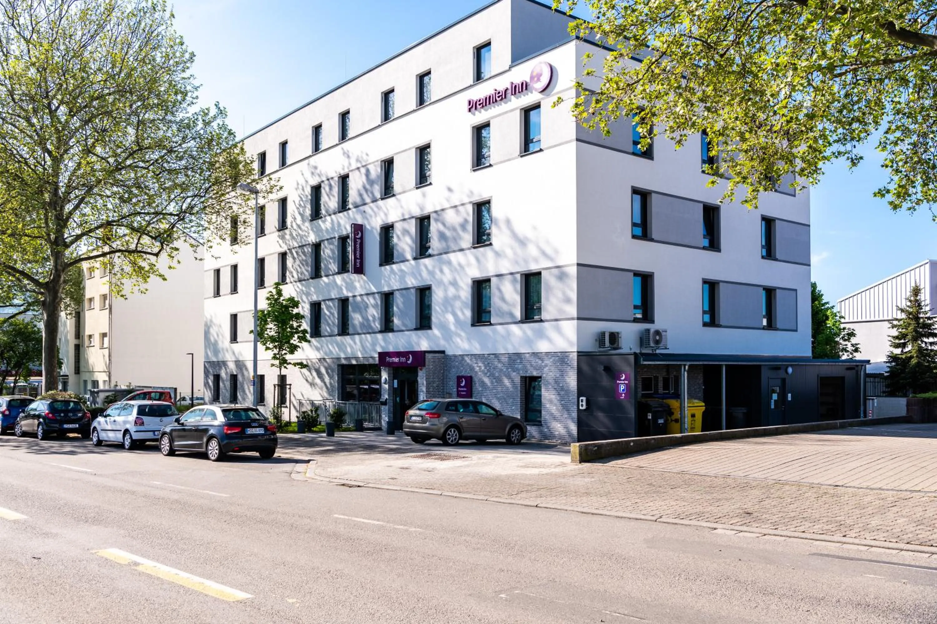 Property building in Premier Inn Heidelberg City Bahnstadt