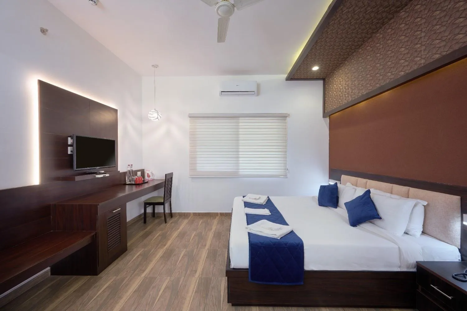 Bed in Tiger Trails Thekkady