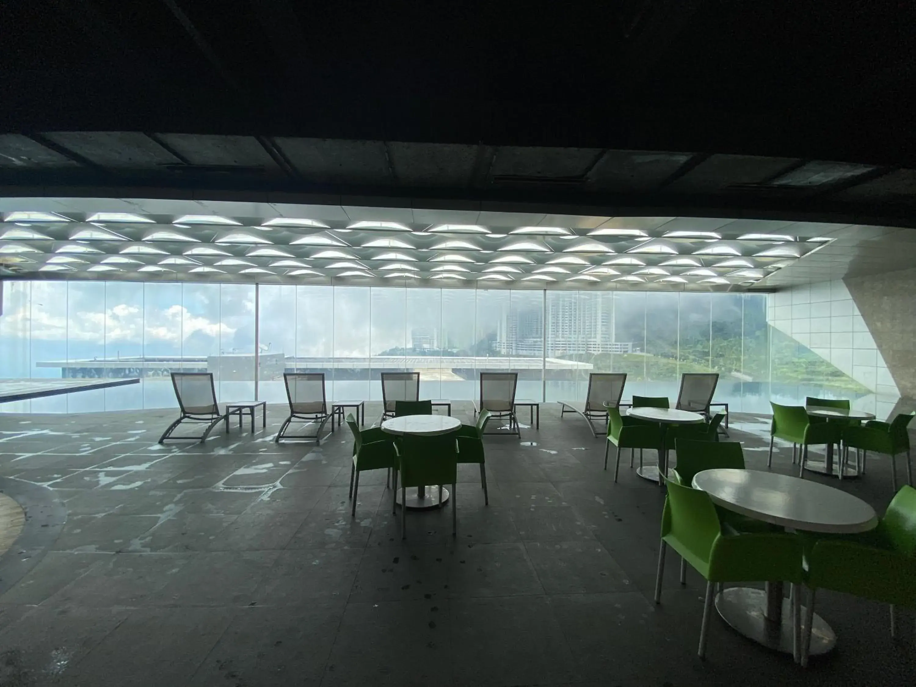 Swimming pool in Genting Grandeur Suite - Ion D'elemen Swimming pool in Genting Grandeur Suite - Ion D'elemen