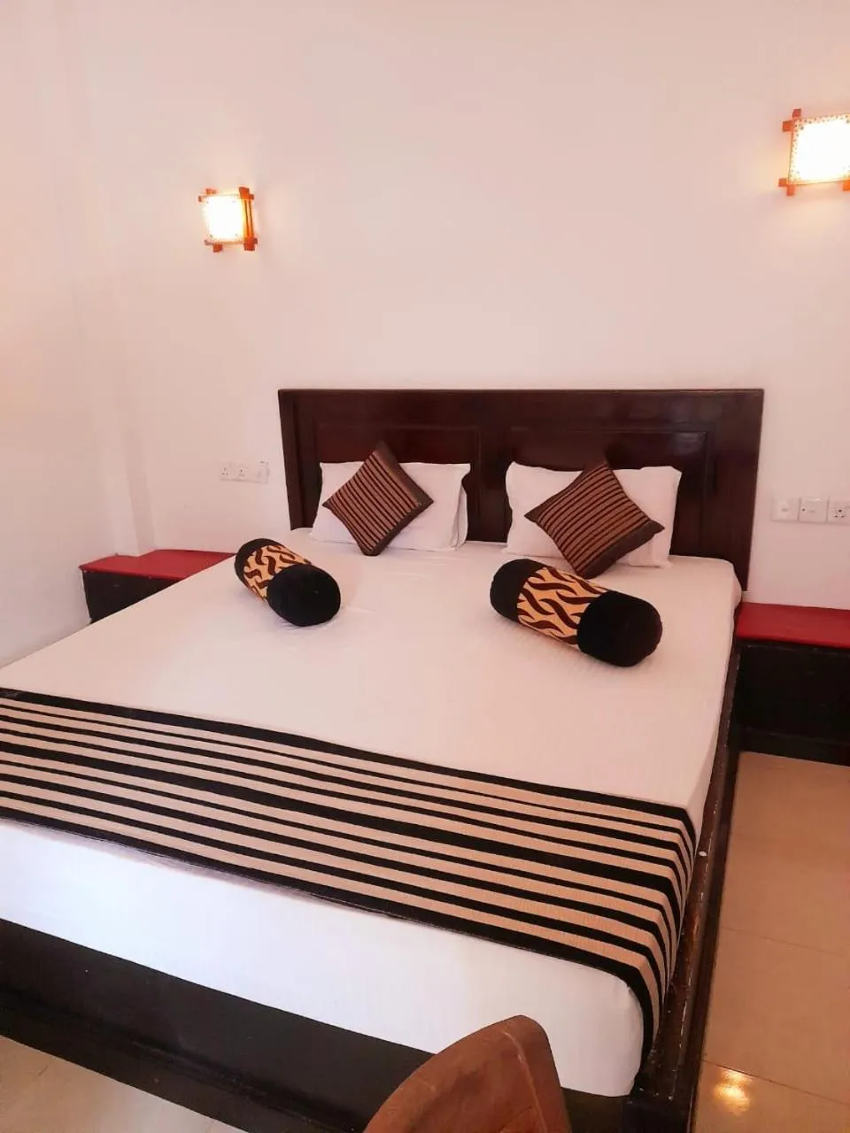 Bedroom, Bed in Heritage Rangiri Villa