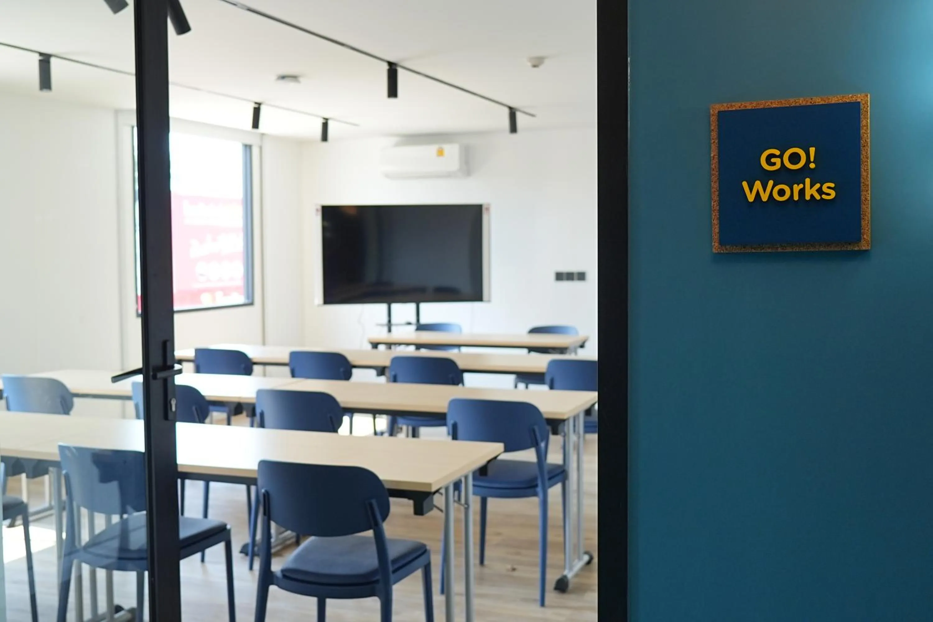 Meeting/conference room in GO Hotel Si Racha at Central Si Racha