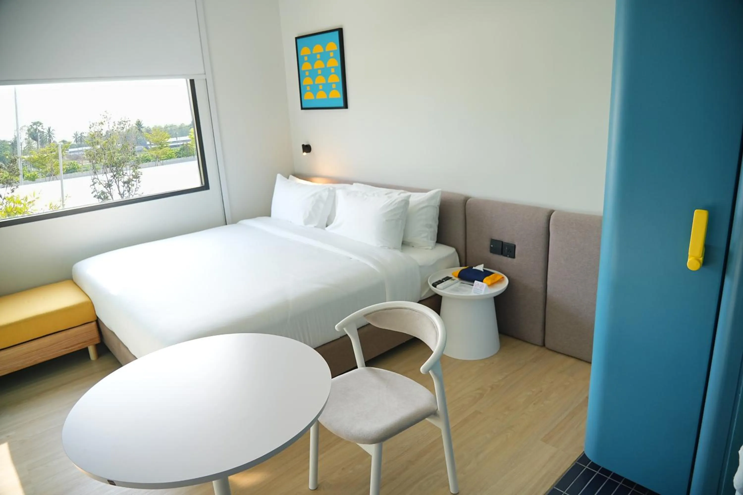 Bed in GO Hotel Si Racha at Central Si Racha